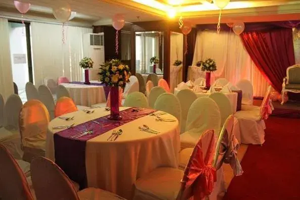 Banquet Facilities in Lourdes Suites