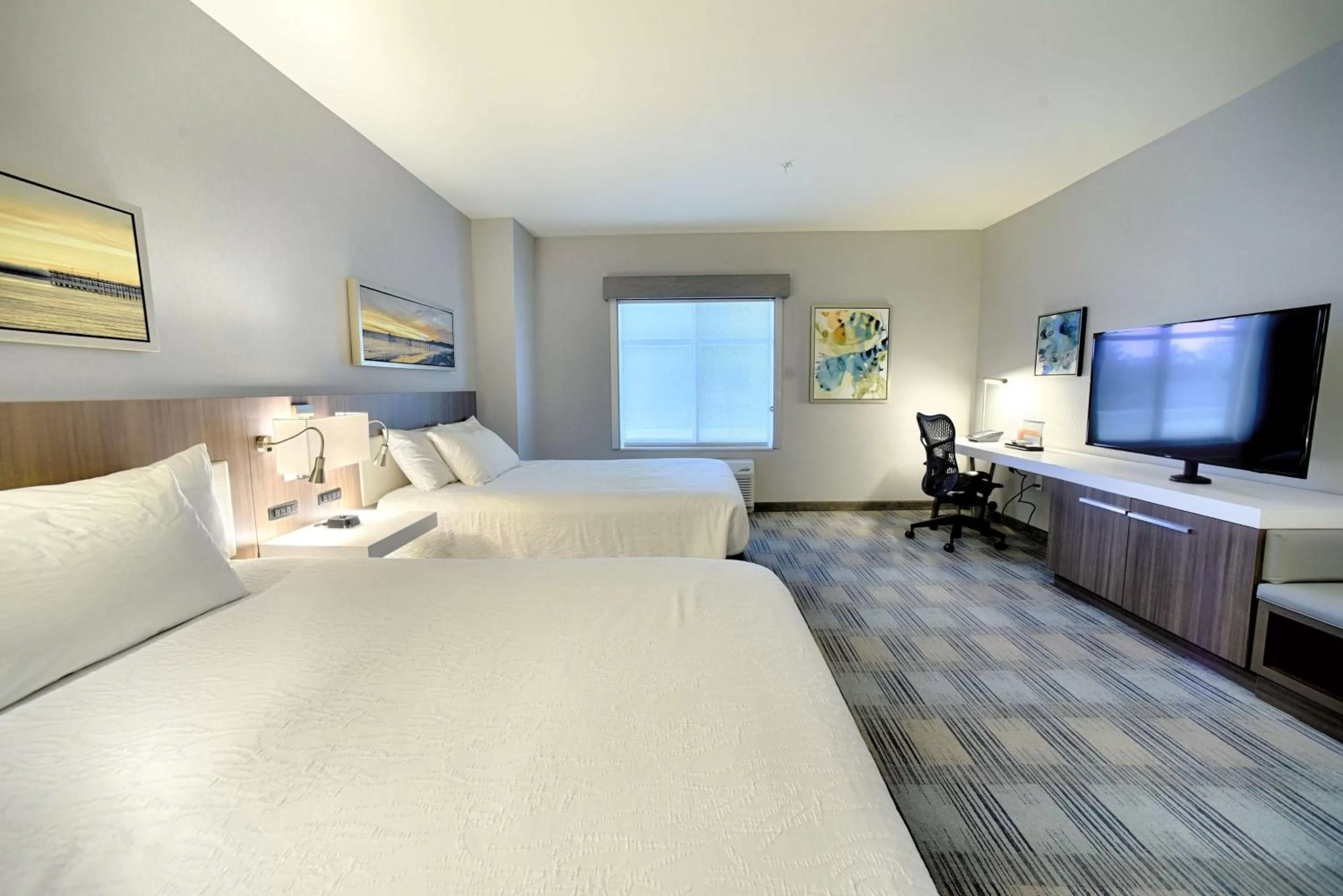 Bedroom, Bed in Hilton Garden Inn Santa Barbara/Goleta