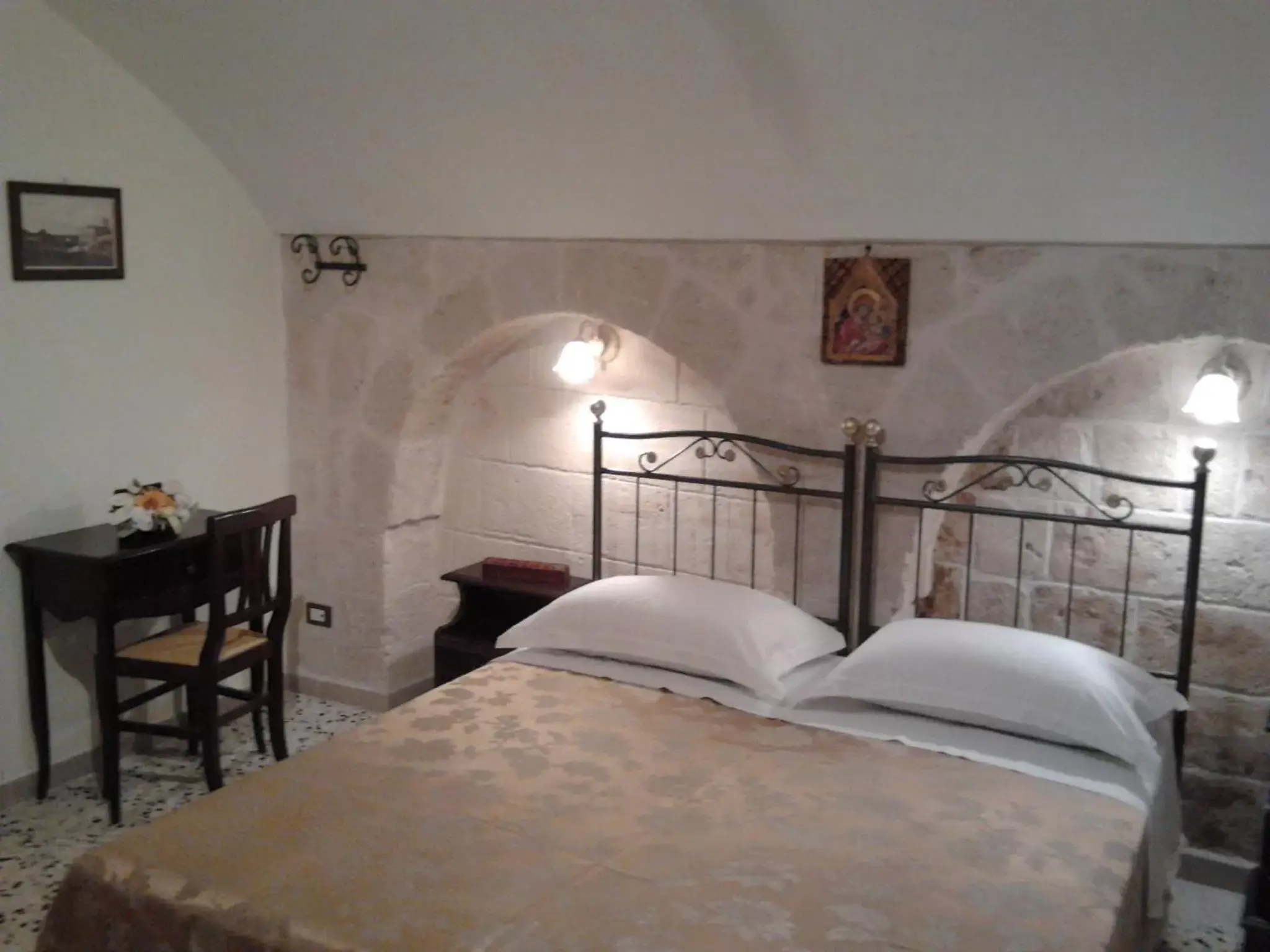 Bedroom, Bed in B&B Casa Cimino - Monopoli - Puglia