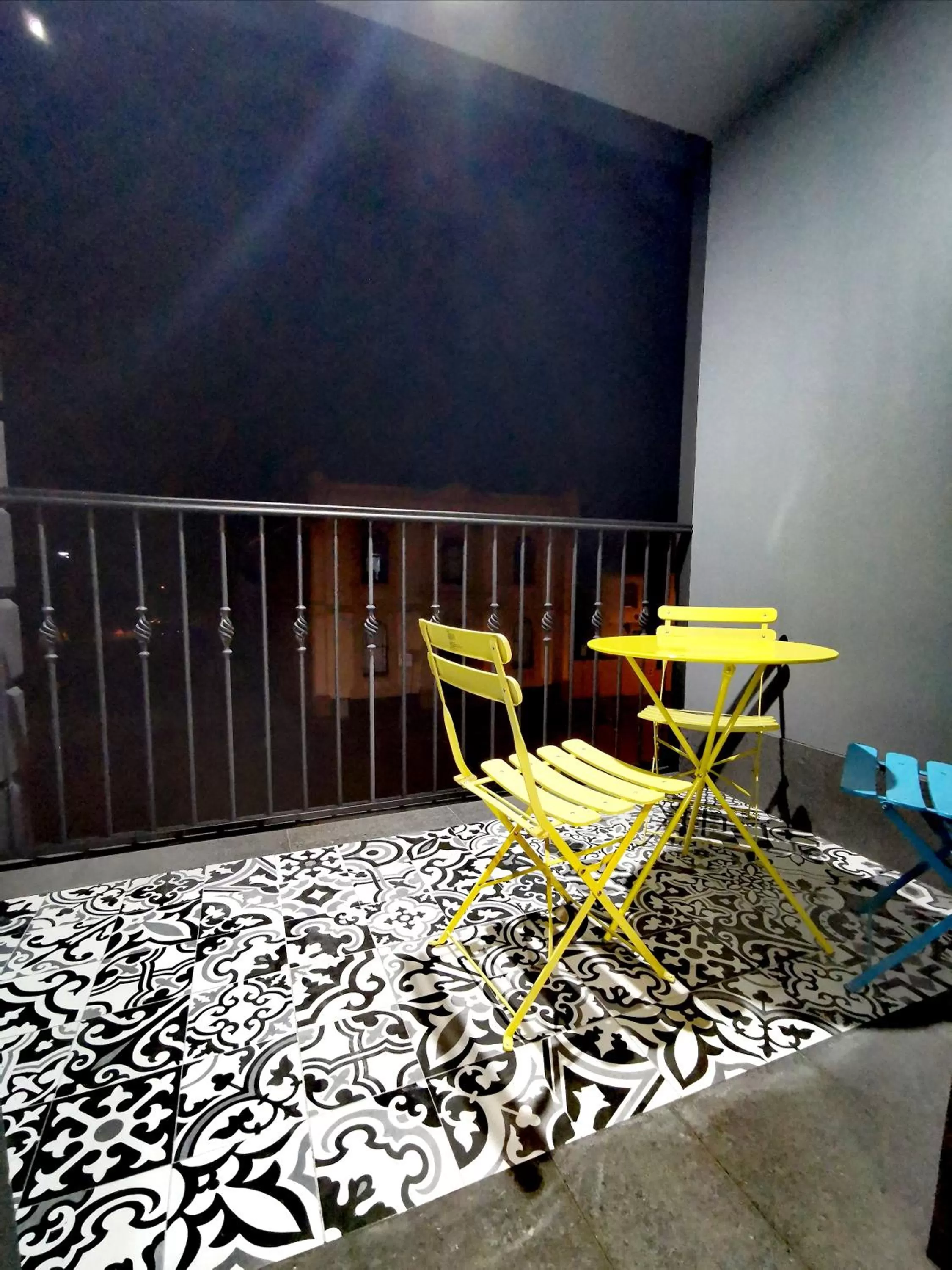 Patio in Refresh109 on Cameron