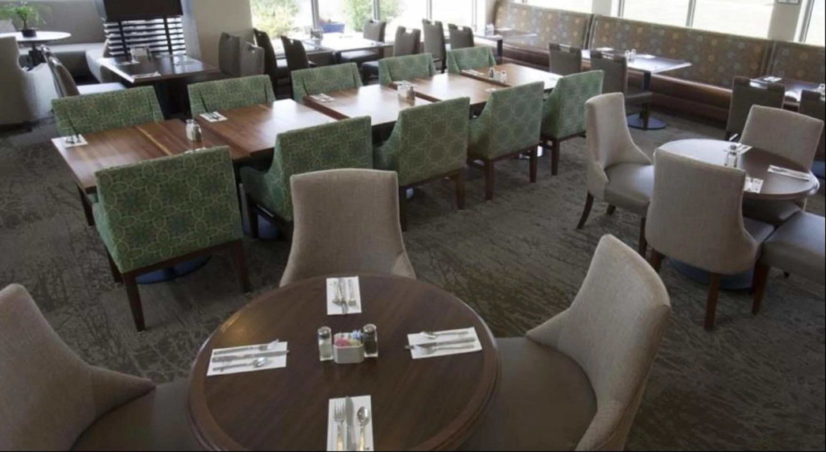 Restaurant/places to eat in Shutters Hotel