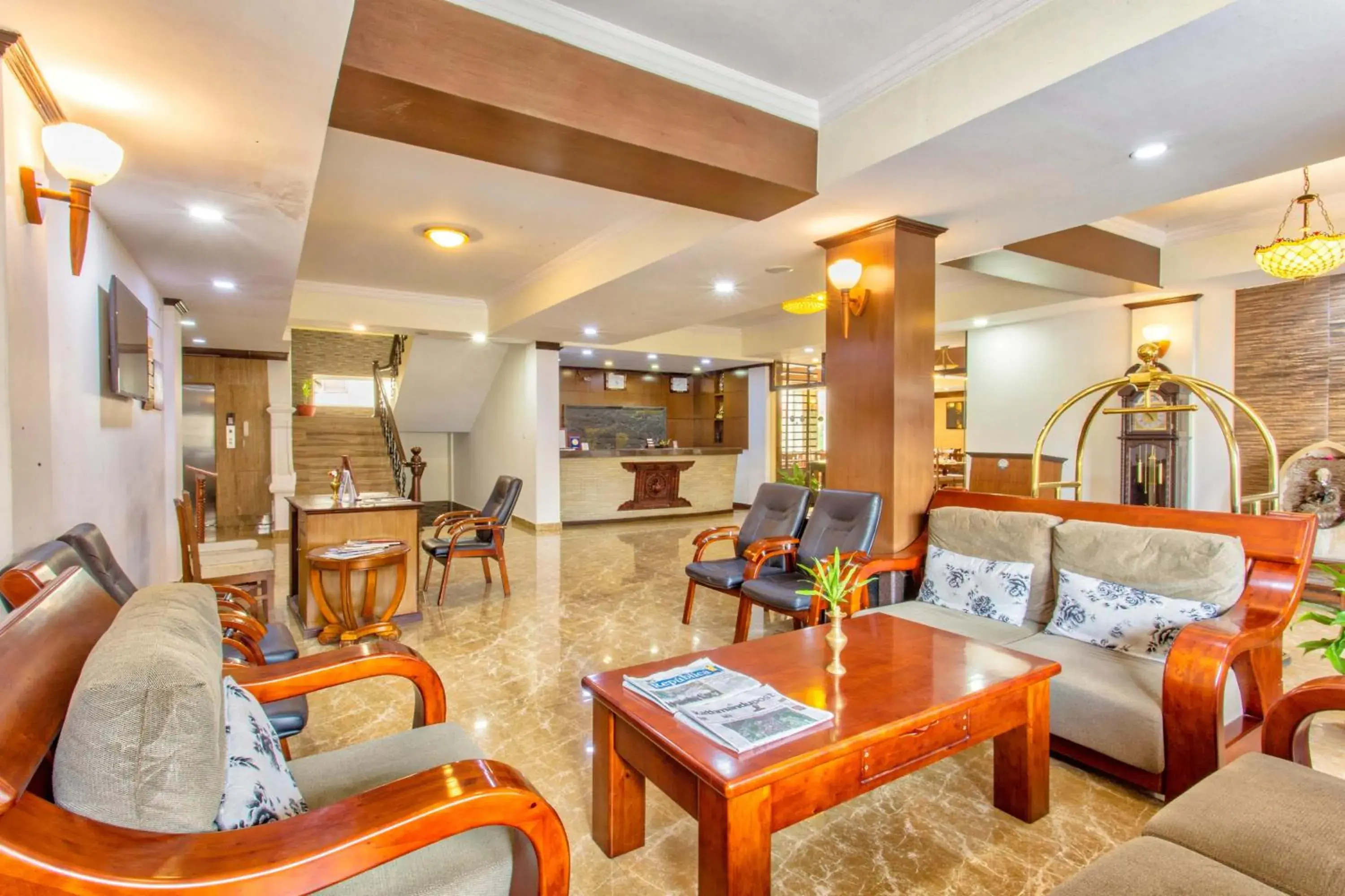 Lobby or reception in Da Yatra Courtyard Hotel Lobby or reception in Da Yatra Courtyard Hotel