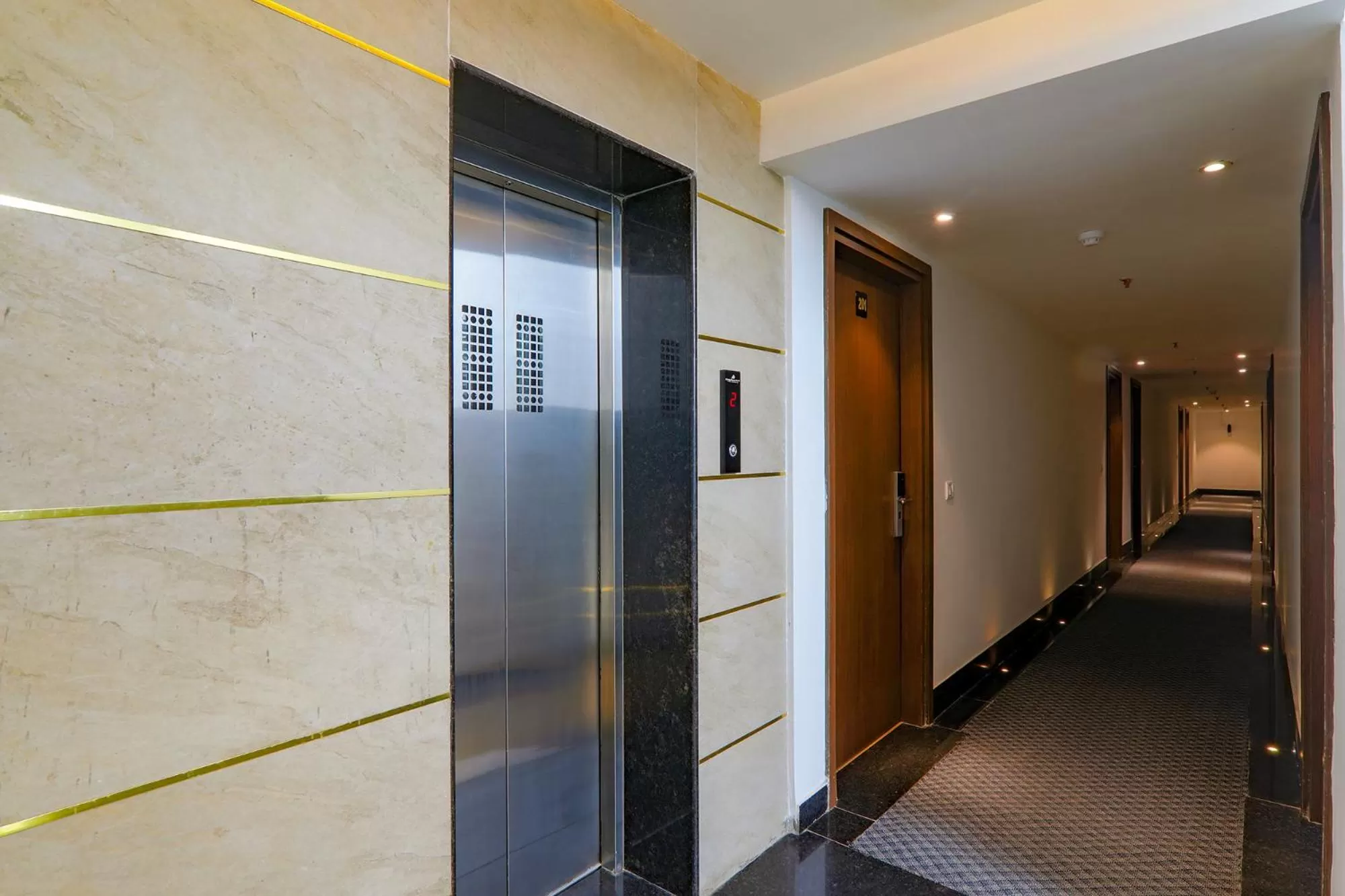 Lobby or reception in FabHotel Aurelia Grand