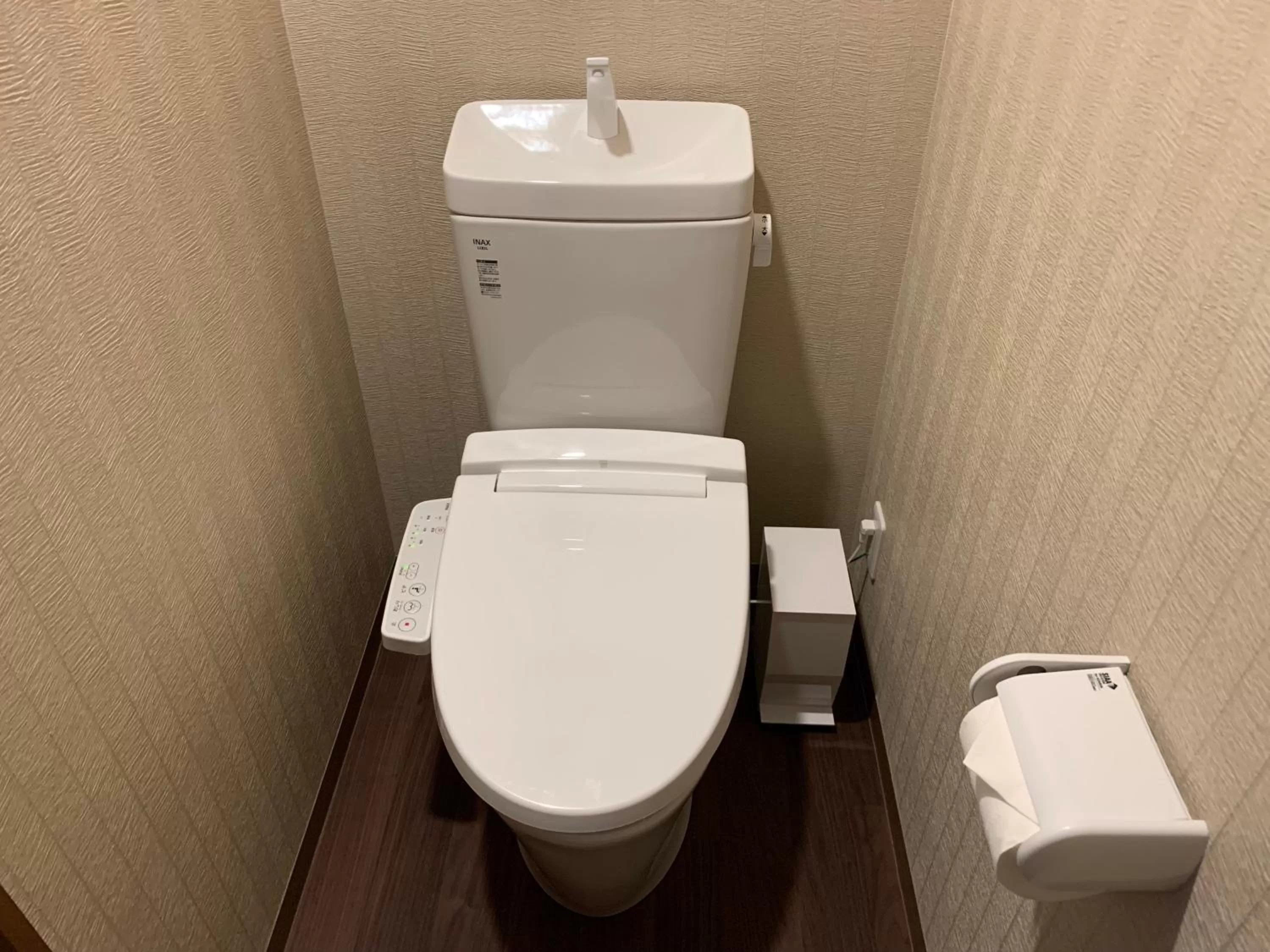Toilet in Waka Kyoto Kawaramachi Hotel
