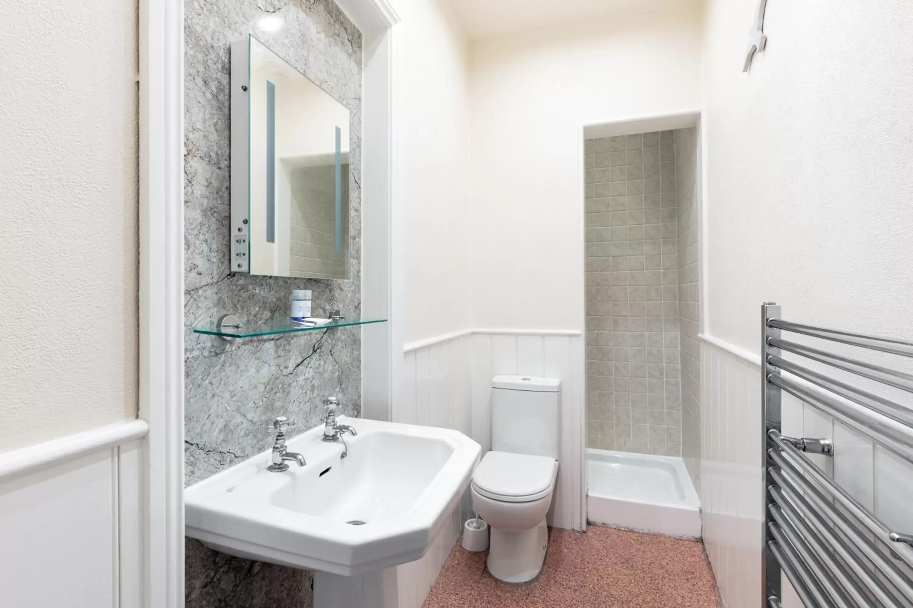 Bathroom in Discovery Accommodation