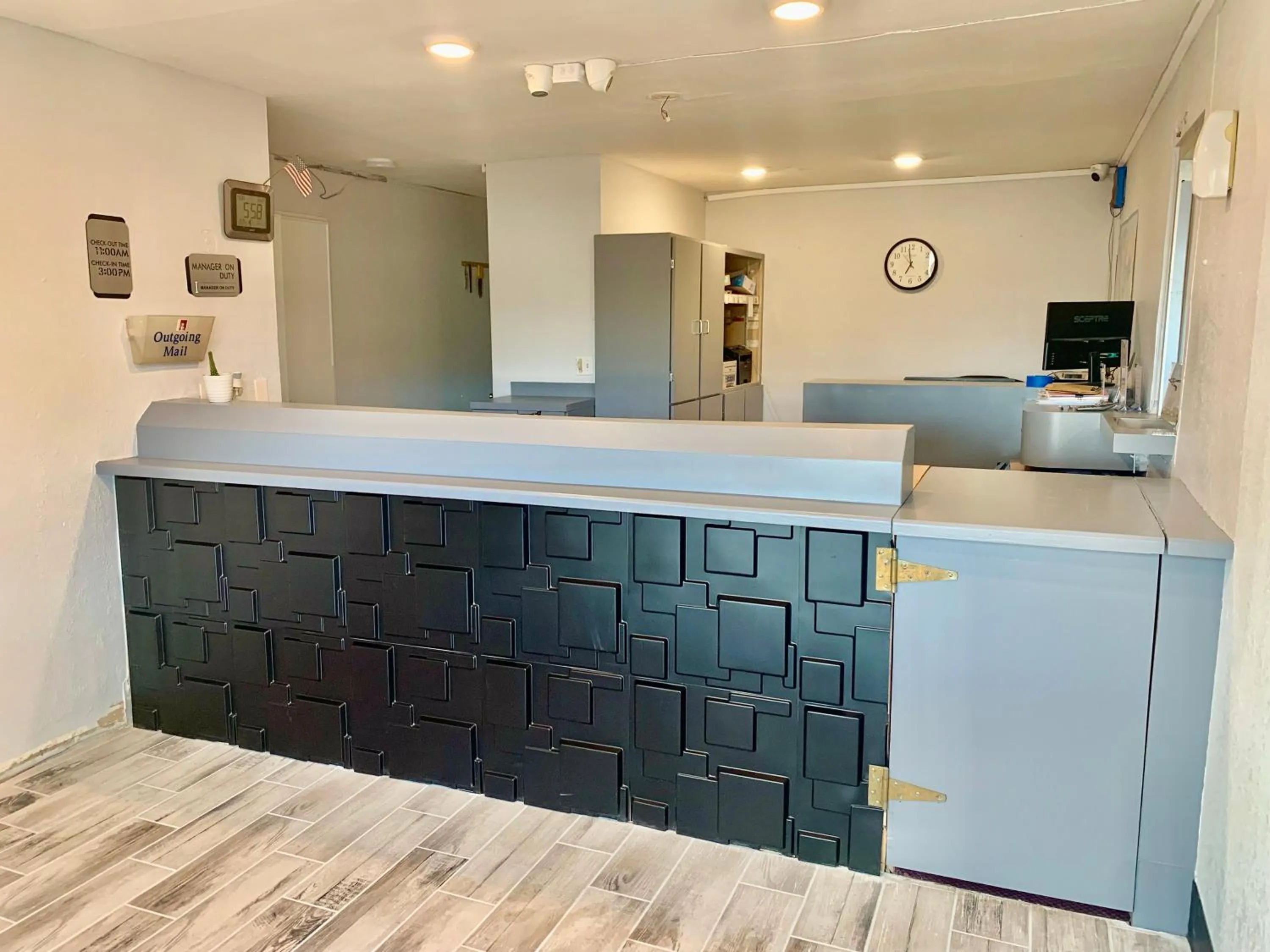 Rodeway Inn Midland South