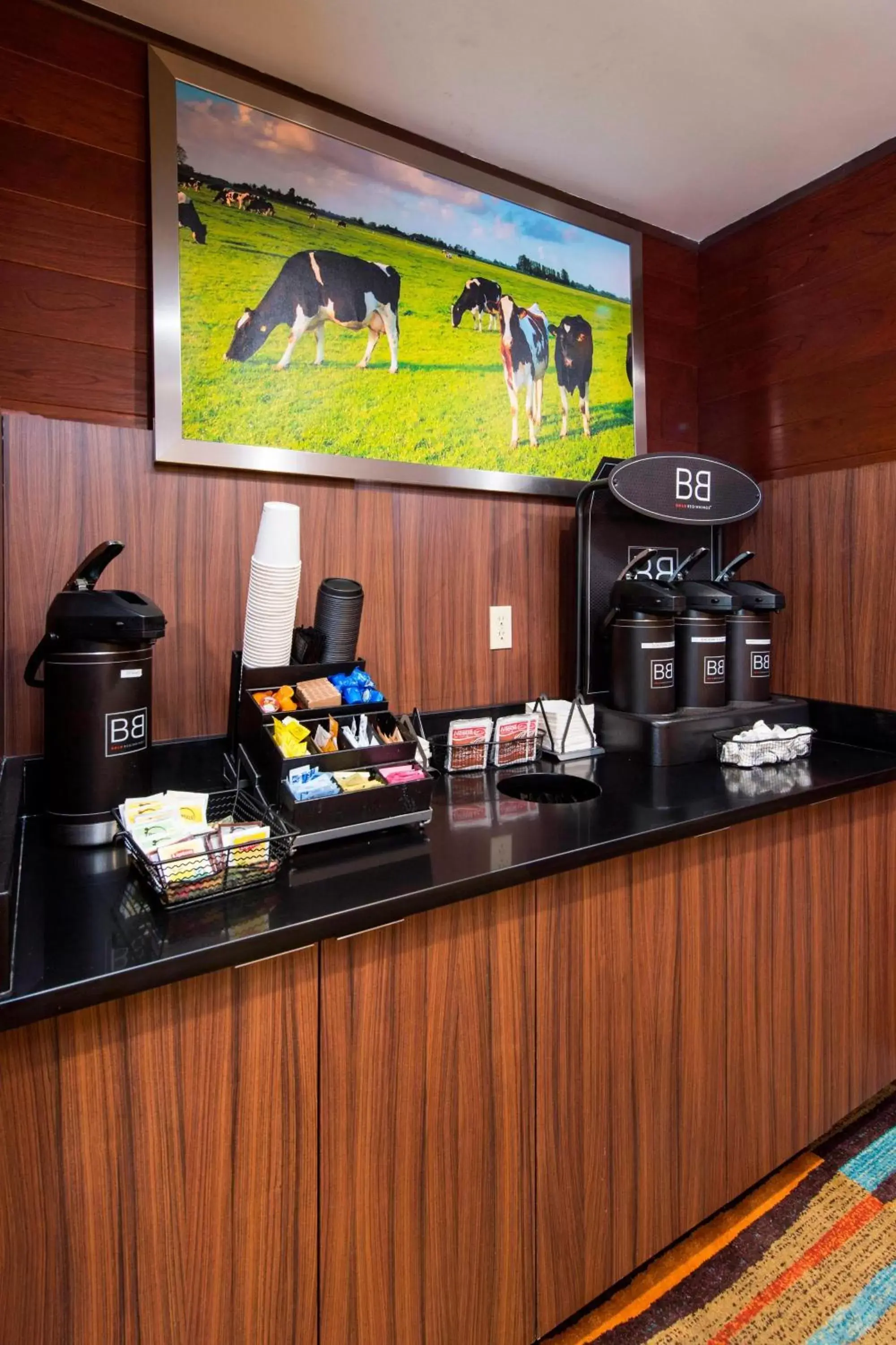 Coffee/tea facilities in Fairfield Inn & Suites by Marriott Fort Myers Cape Coral