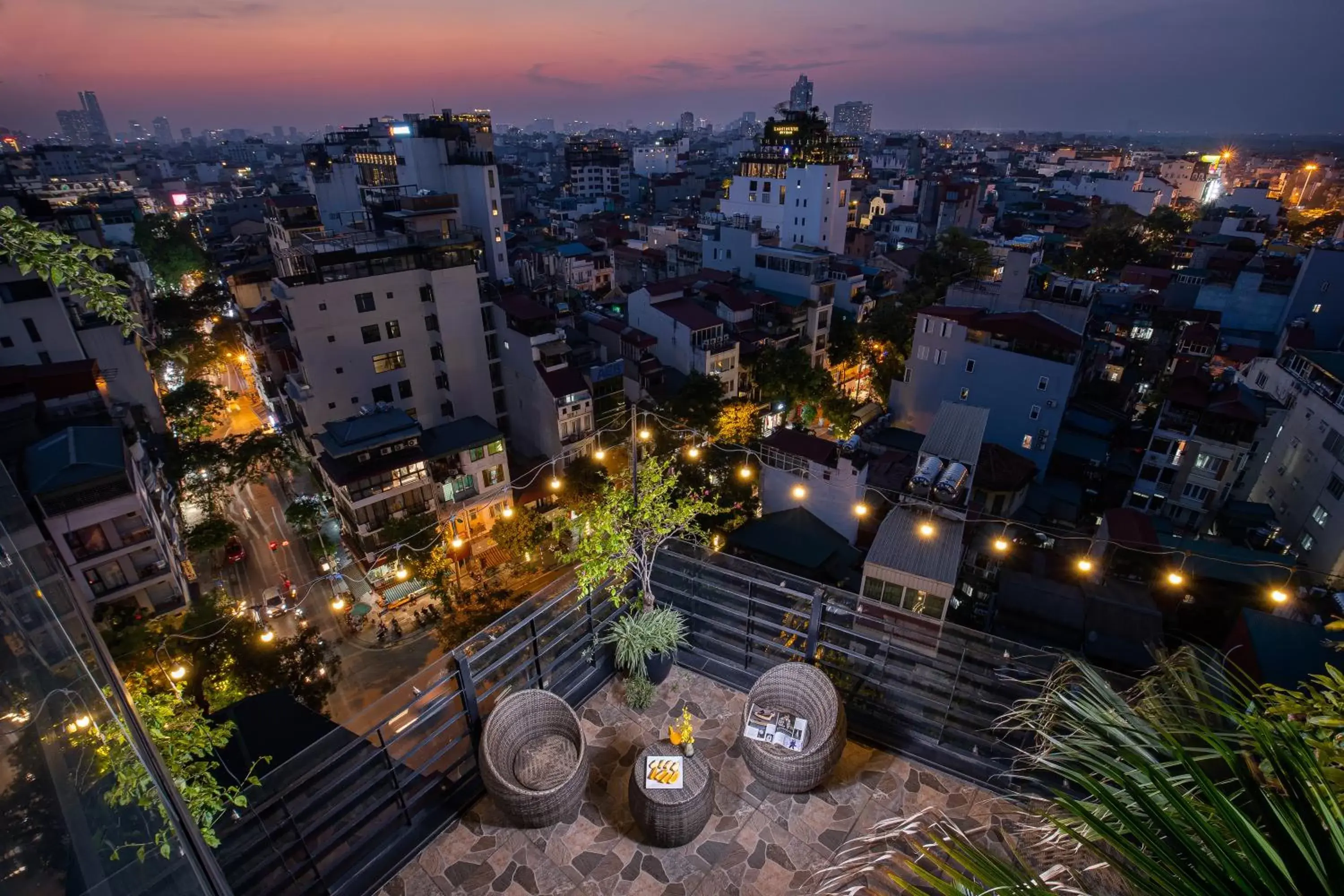 Swimming pool, Bird's-eye View in Hanoi Paon Hotel & Spa