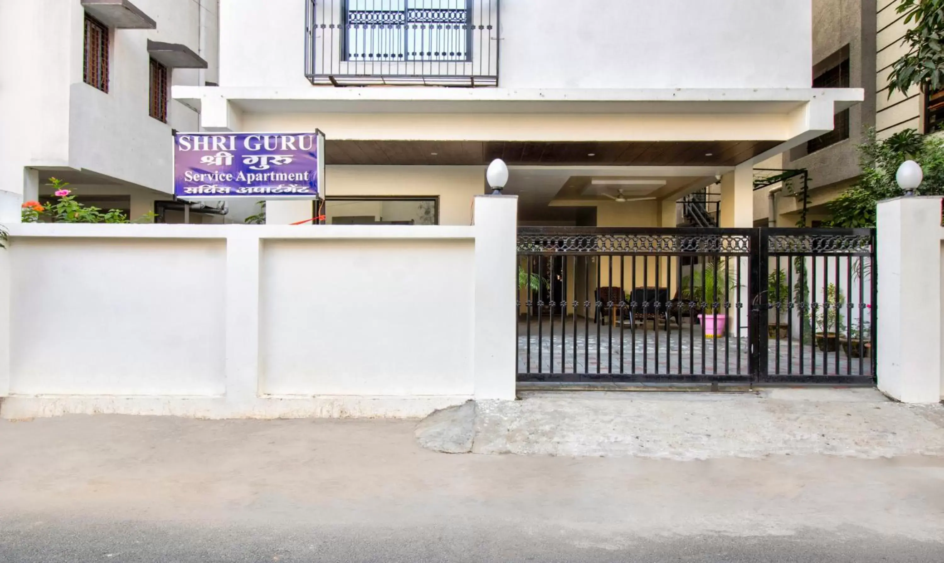 Property building in Itsy Hotels Shri Guru Service Apartment Property building in Itsy Hotels Shri Guru Service Apartment