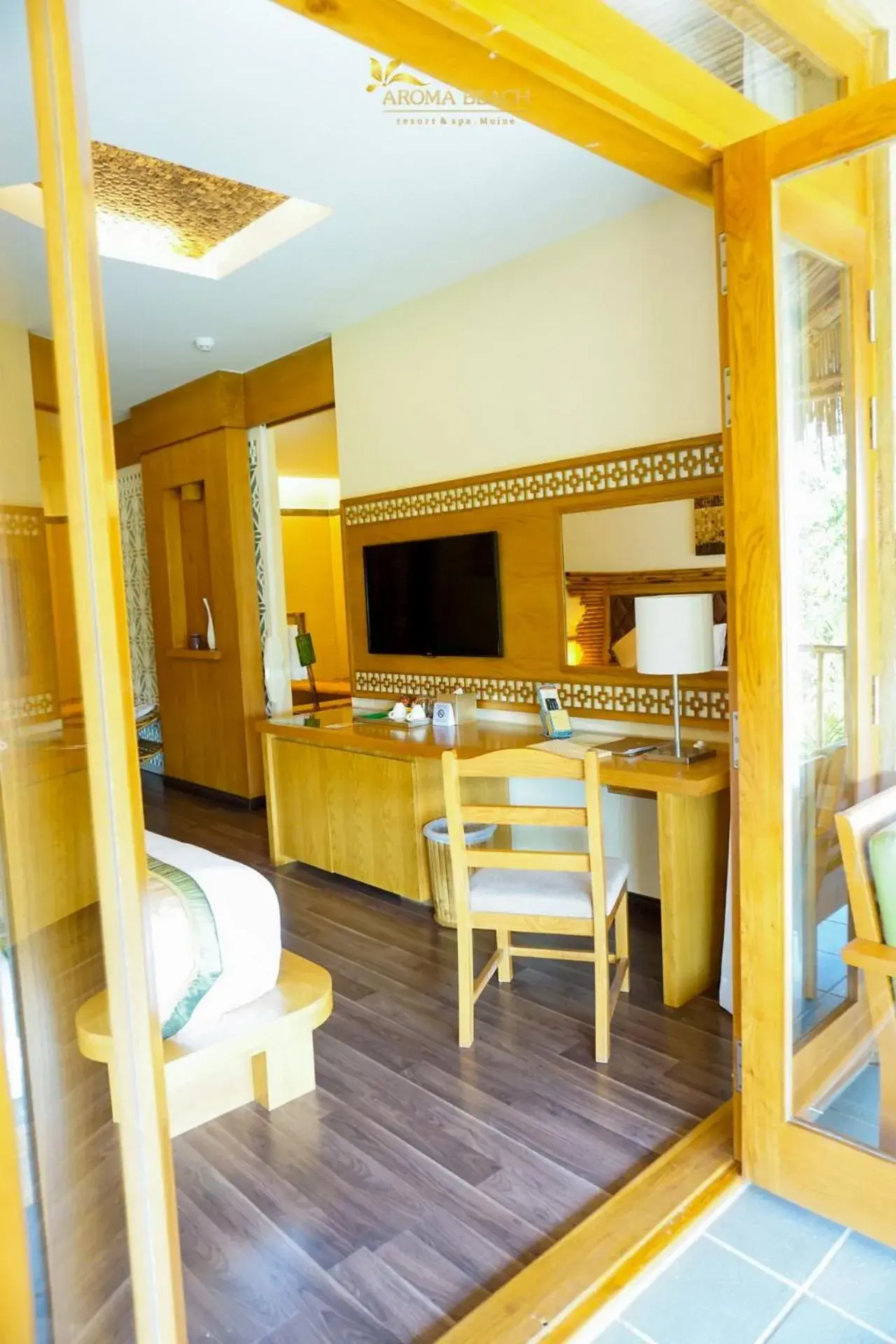 Restaurant/places to eat in Aroma Beach Resort and Spa Restaurant/places to eat in Aroma Beach Resort and Spa