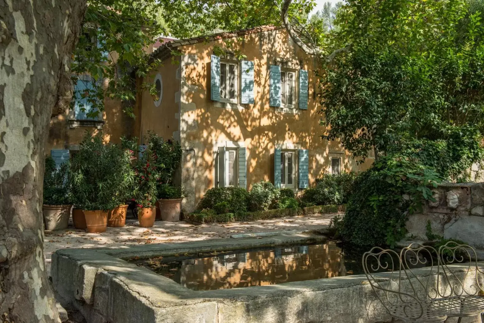 Garden, Property Building in Baumanière - Les Baux de Provence