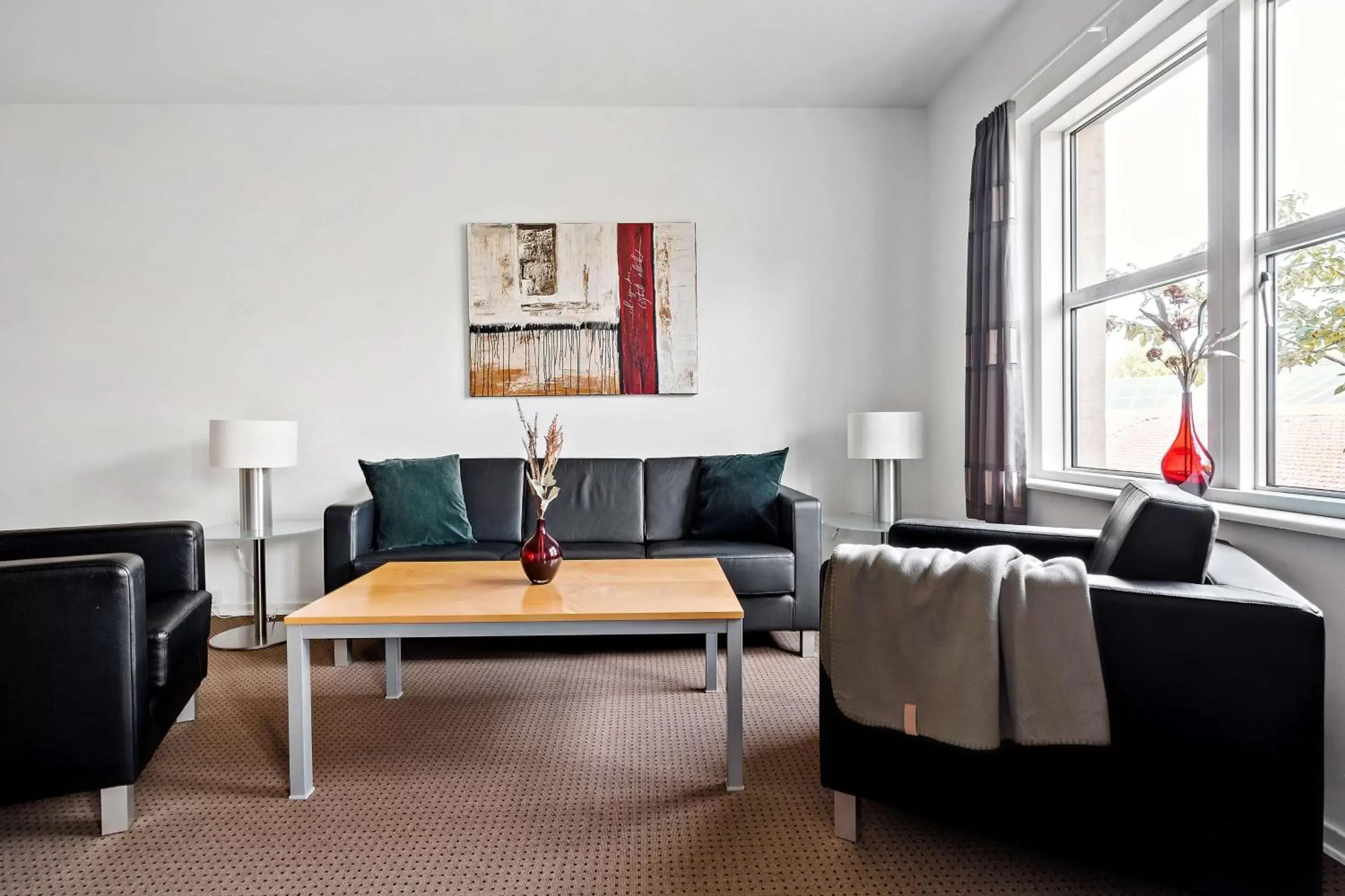 Photo of the whole room, Seating Area in Best Western Hotel Hillerød