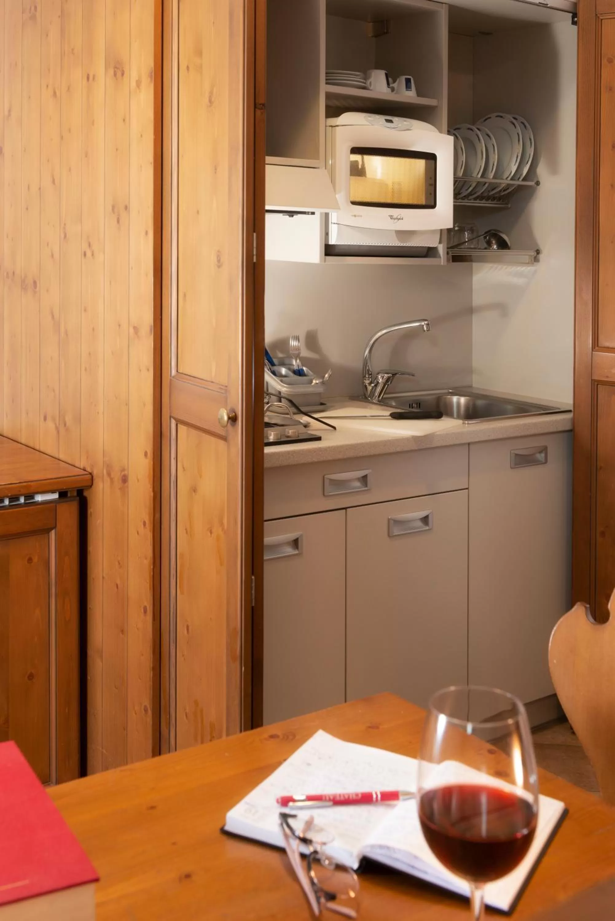 Kitchen or kitchenette in Hotel Residence Chateau