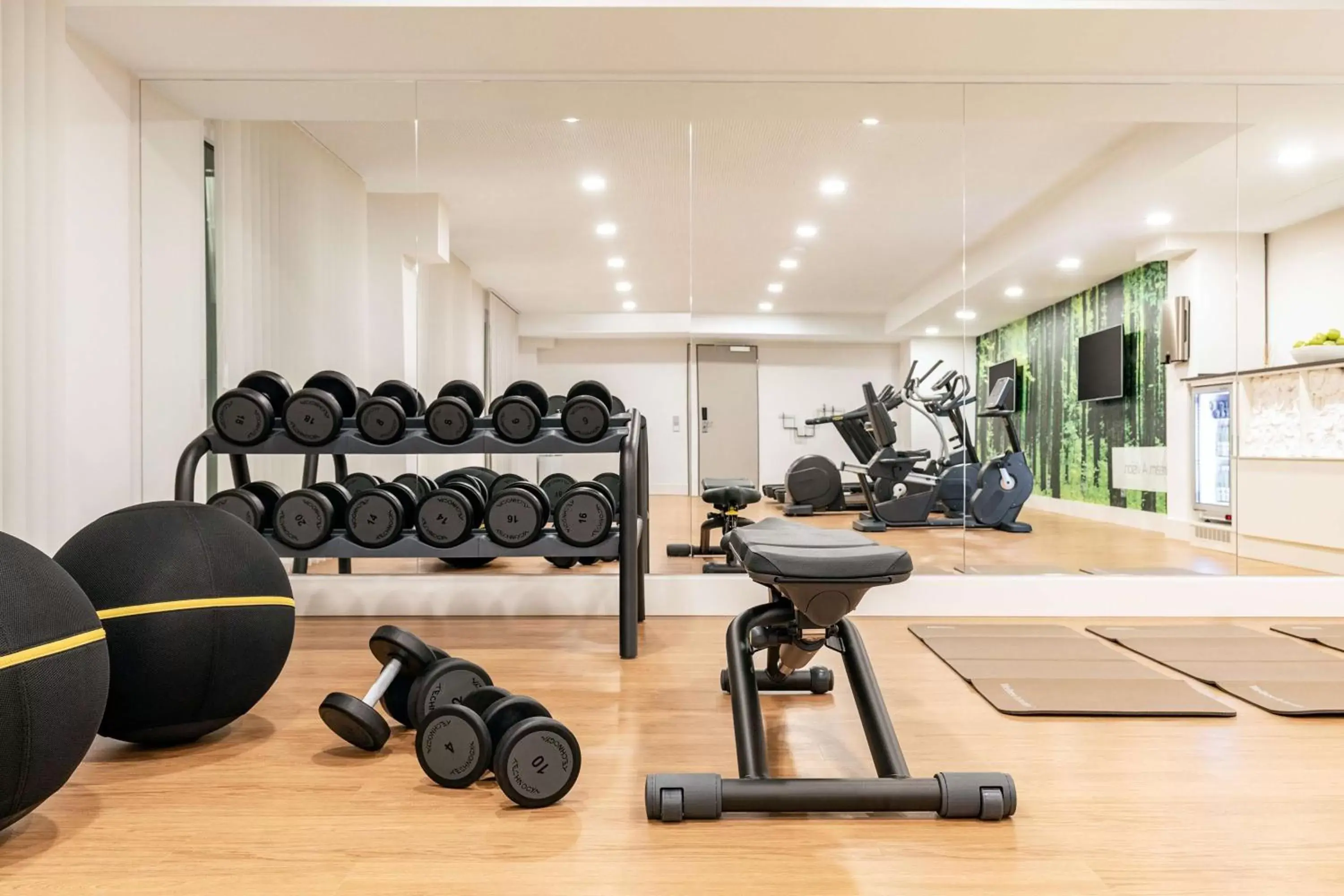 Activities, Fitness Center/Facilities in NH Mannheim