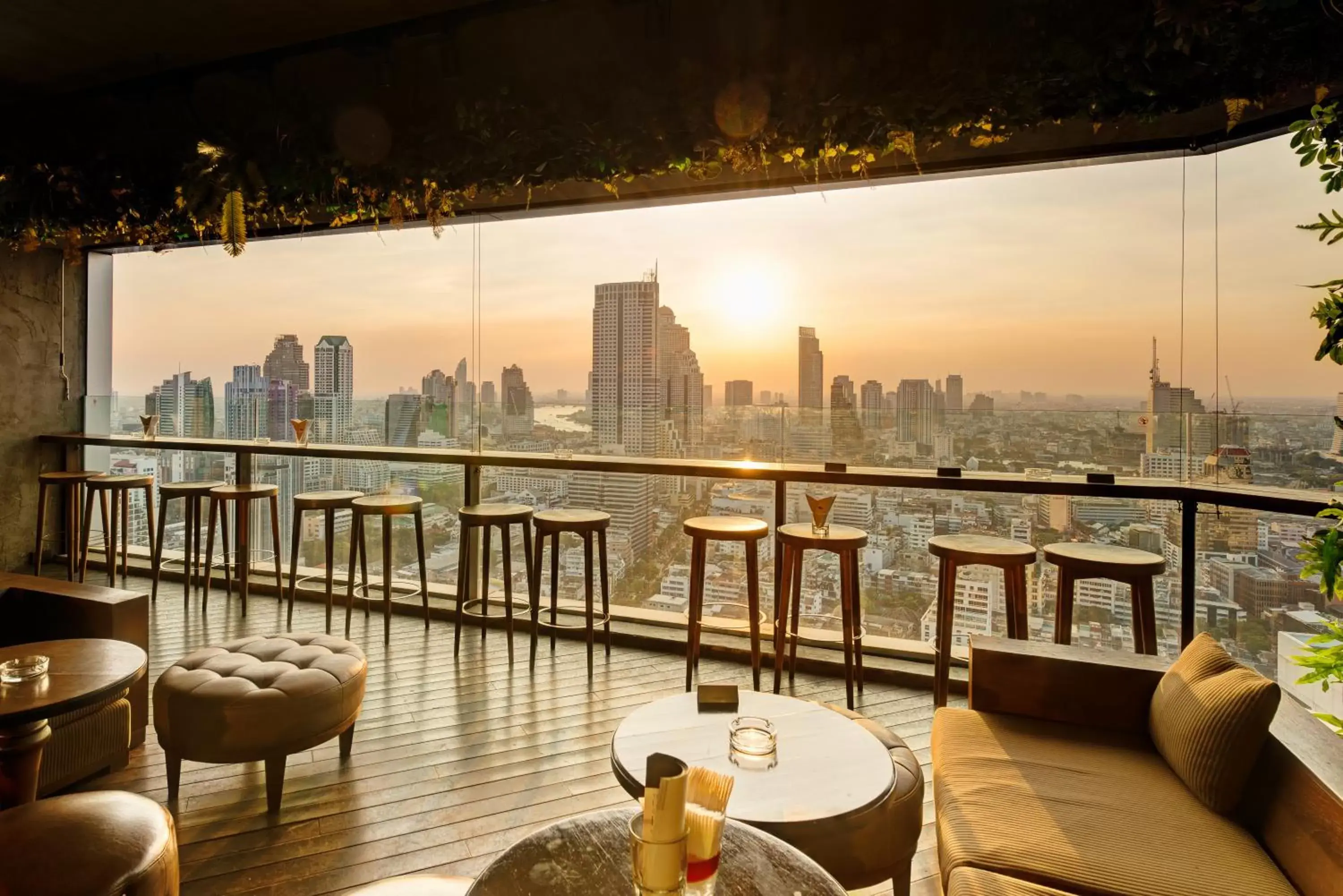 Restaurant/places to eat in Pullman Bangkok Hotel G