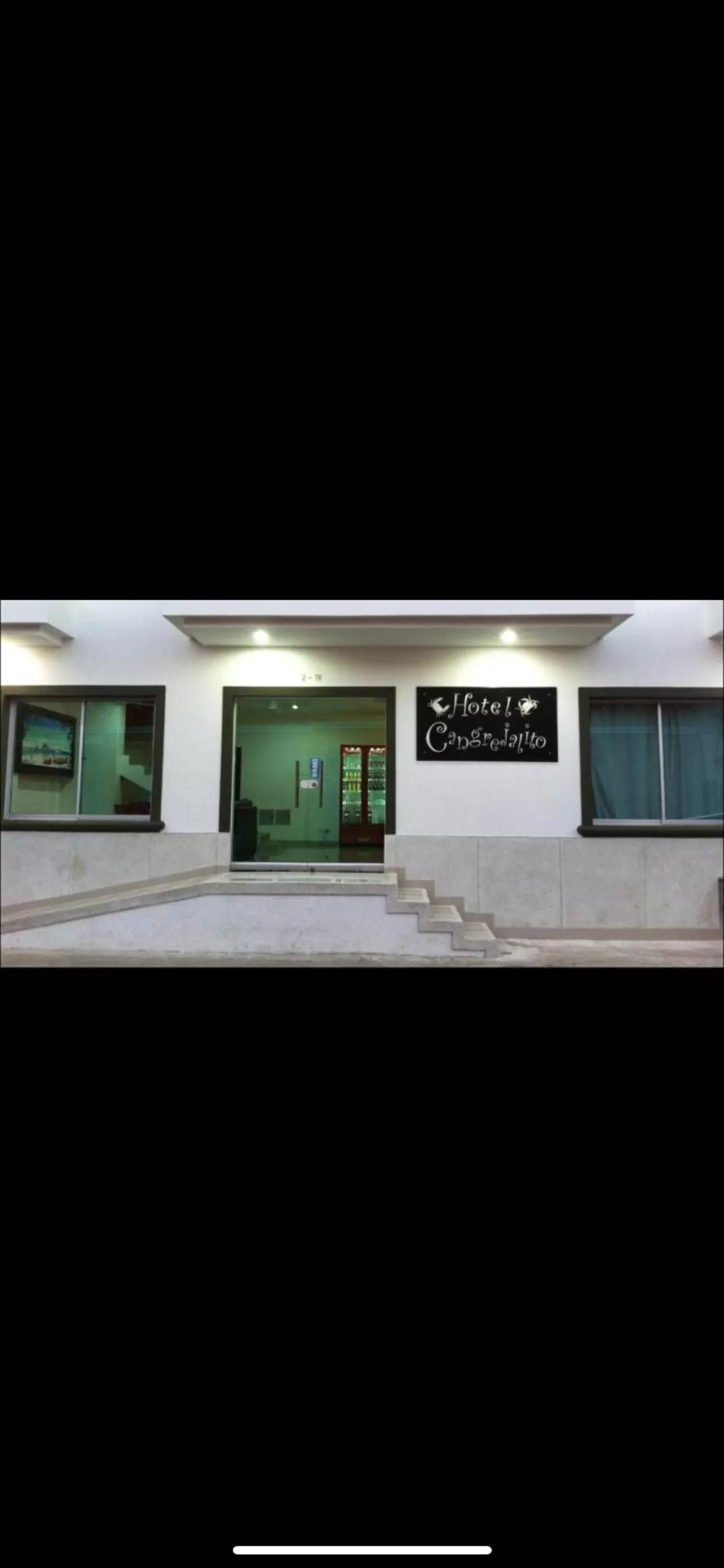 Property building in Hotel Cangrejalito