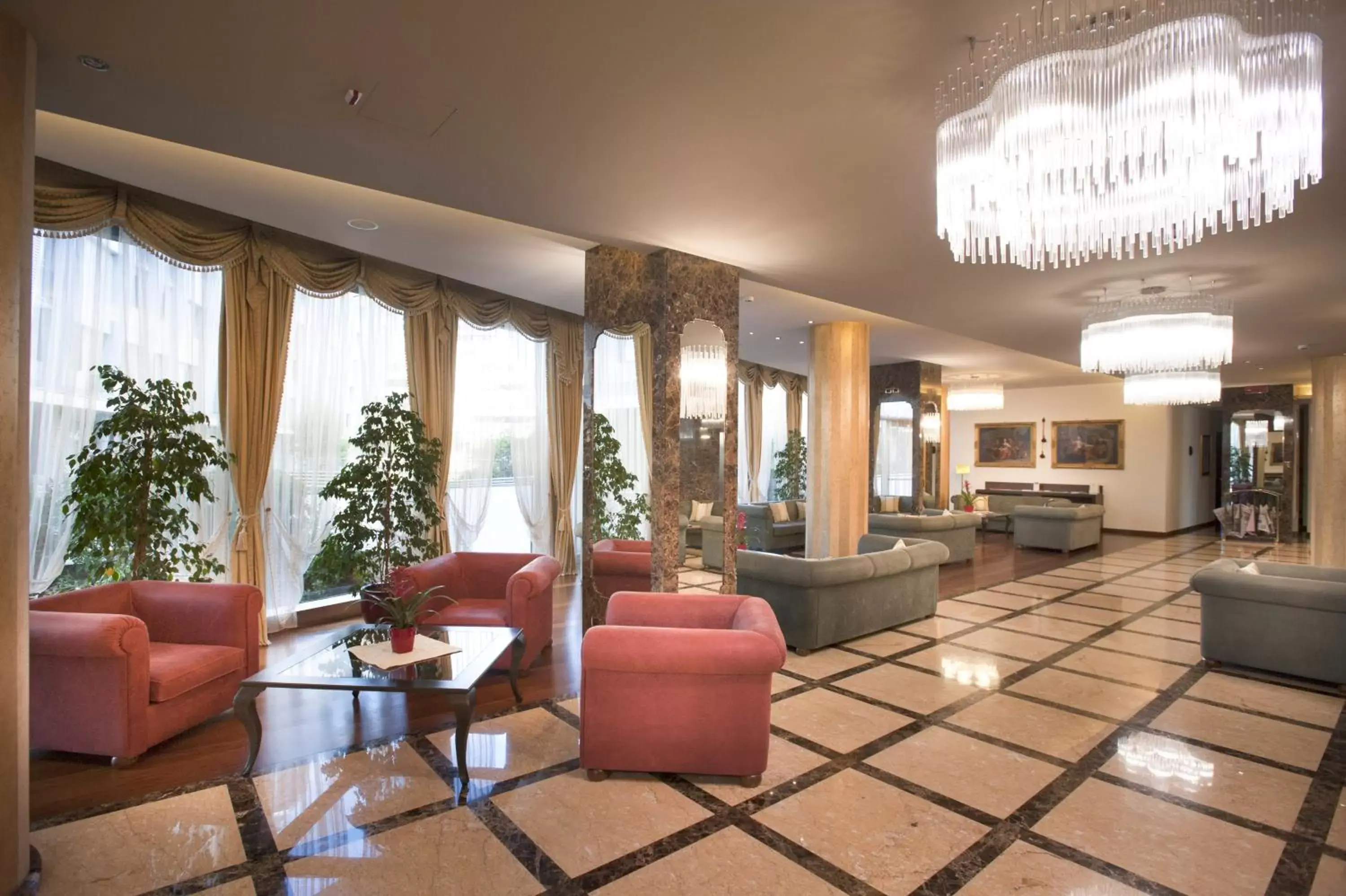 Lounge or bar, Lobby/Reception in Hotel Calissano