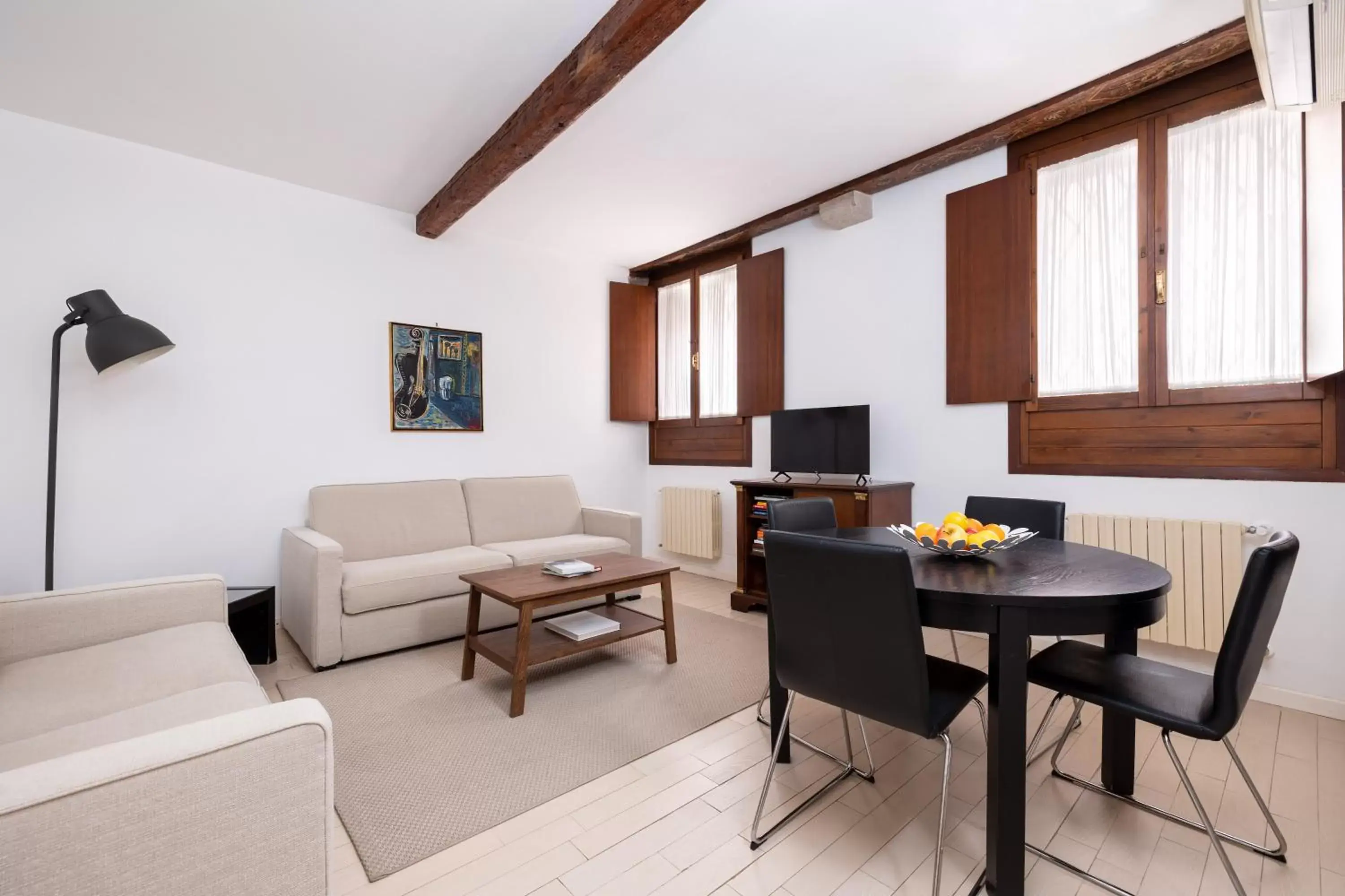 Living room in Residence Ca' Foscolo Living room in Residence Ca' Foscolo