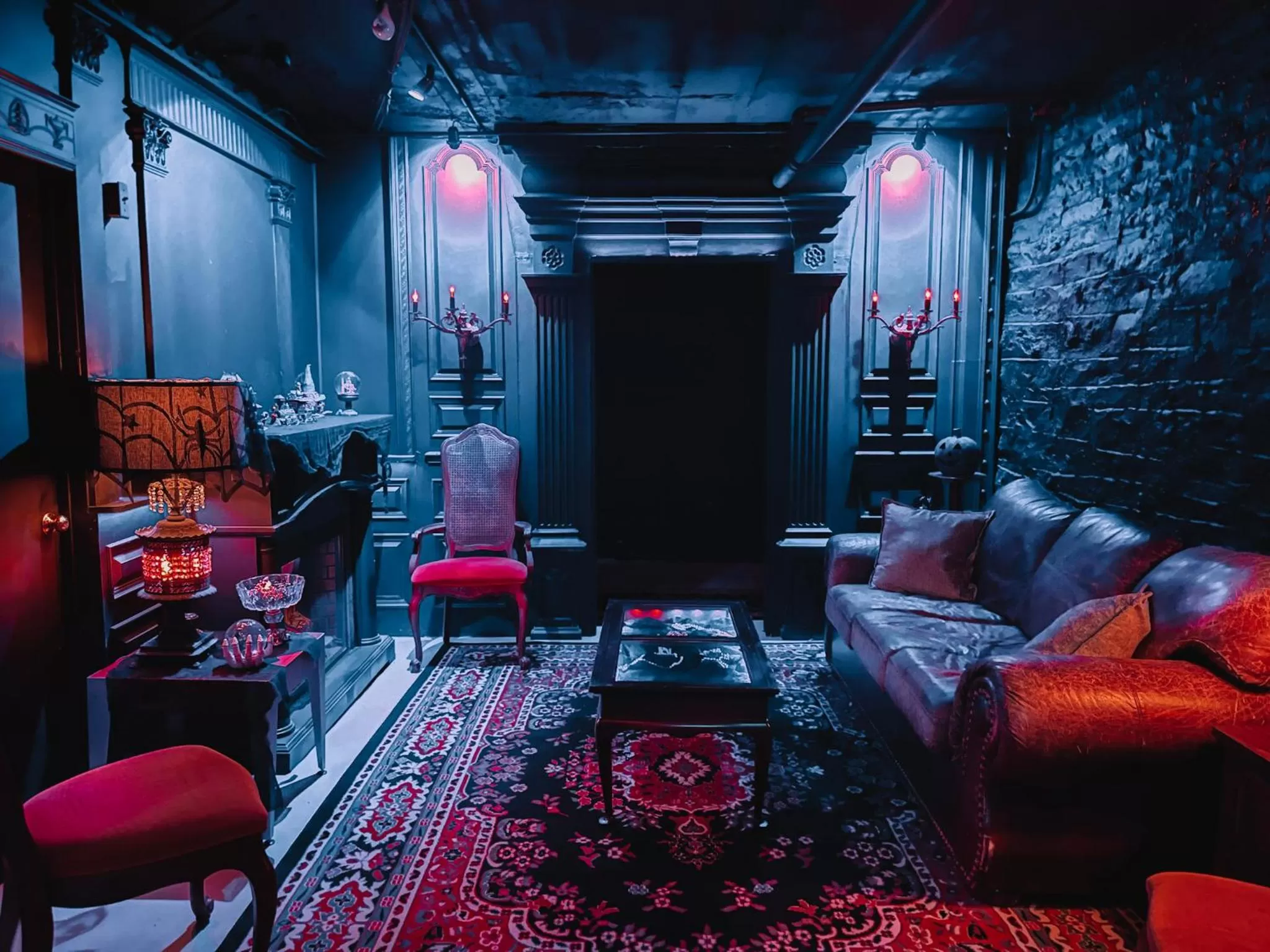 Lounge or bar in 300 Clifton