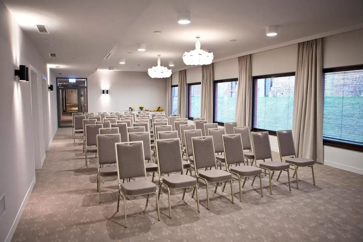 Meeting/conference room in The Granary - La Suite Hotel