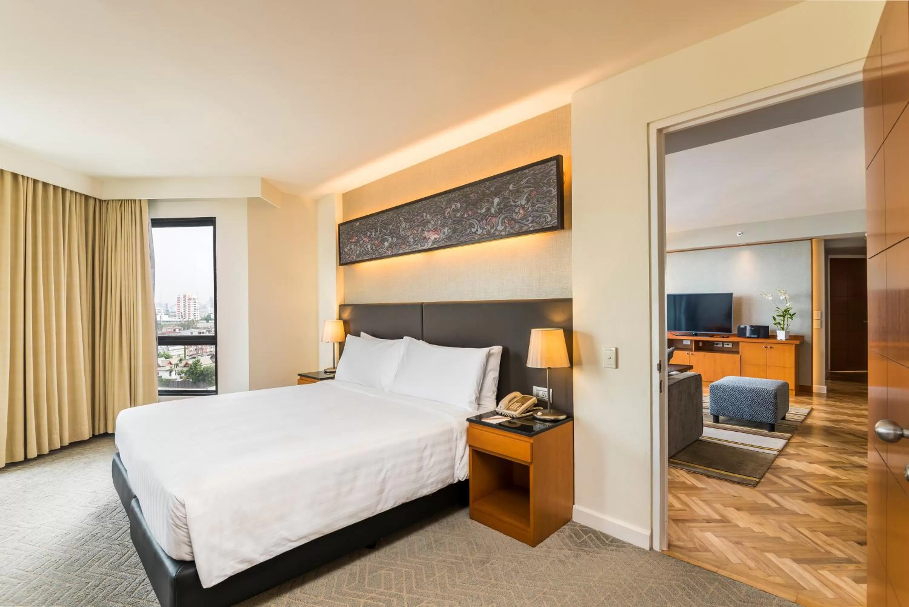 Bedroom, Bed in Chatrium Sathon Bangkok