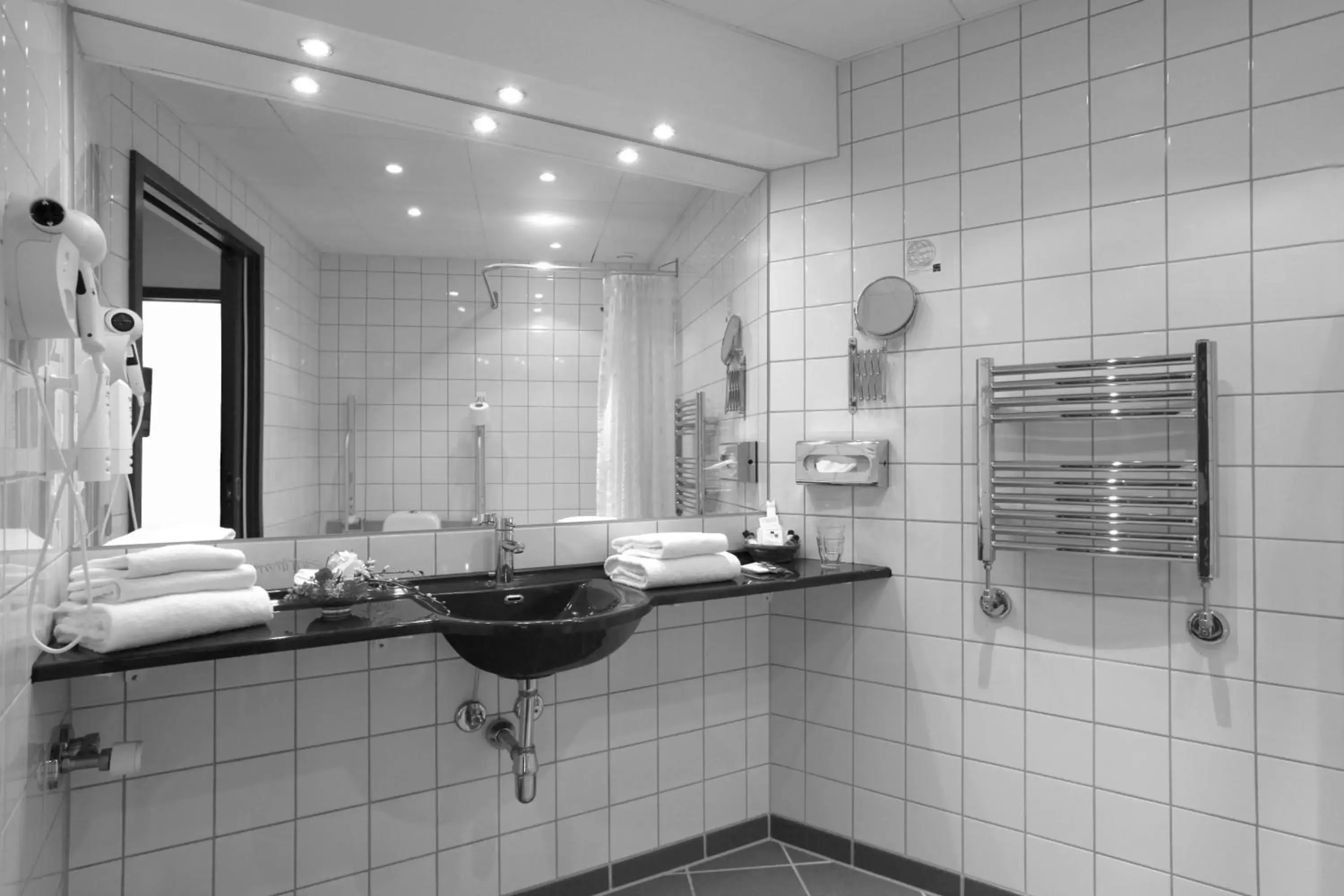 Bathroom in Best Western Plus Hotel Svendborg