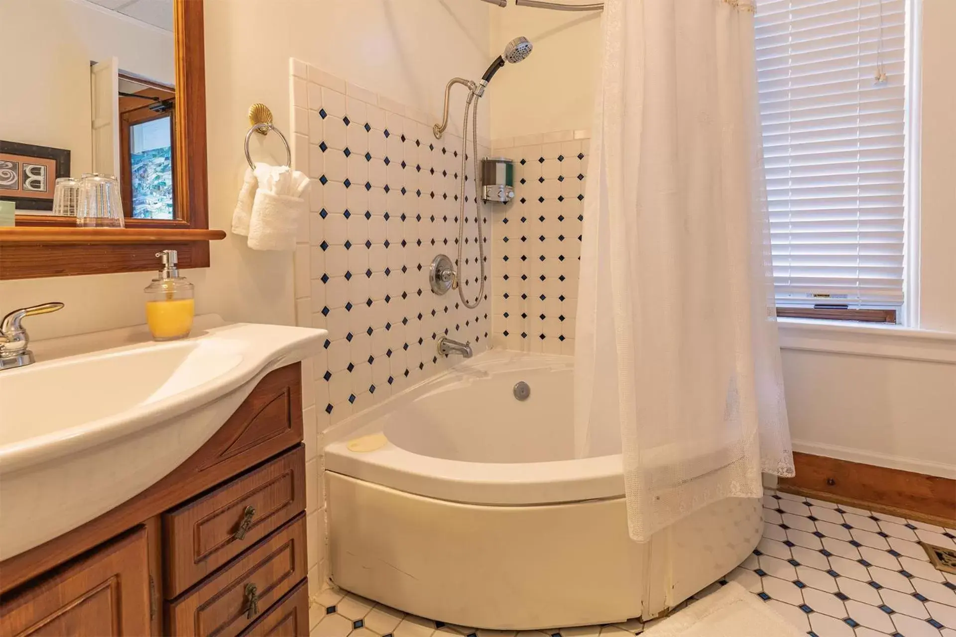 Surf Song Bed & Breakfast Surf Song Bed & Breakfast