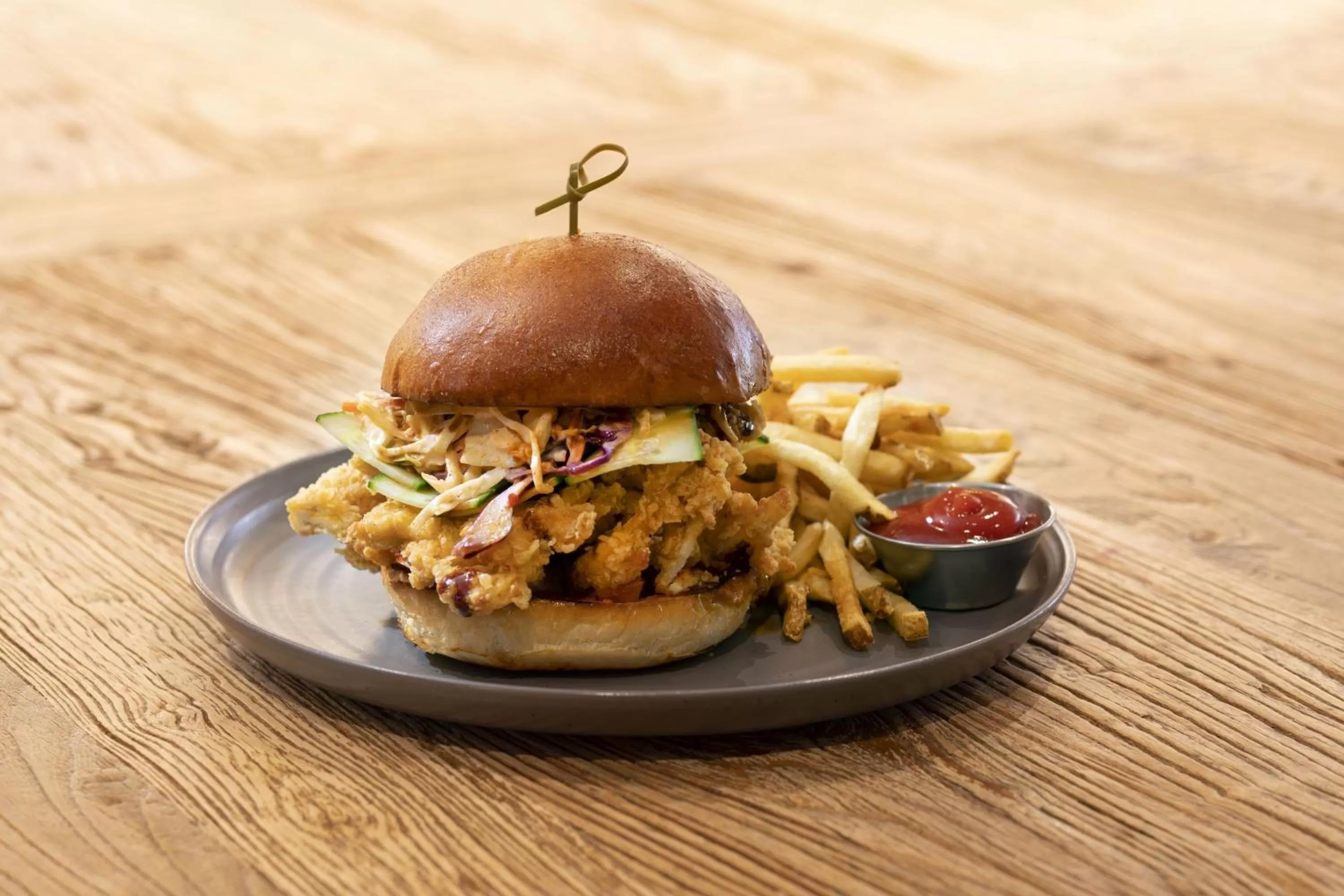 Restaurant/places to eat in Oakland Marriott City Center