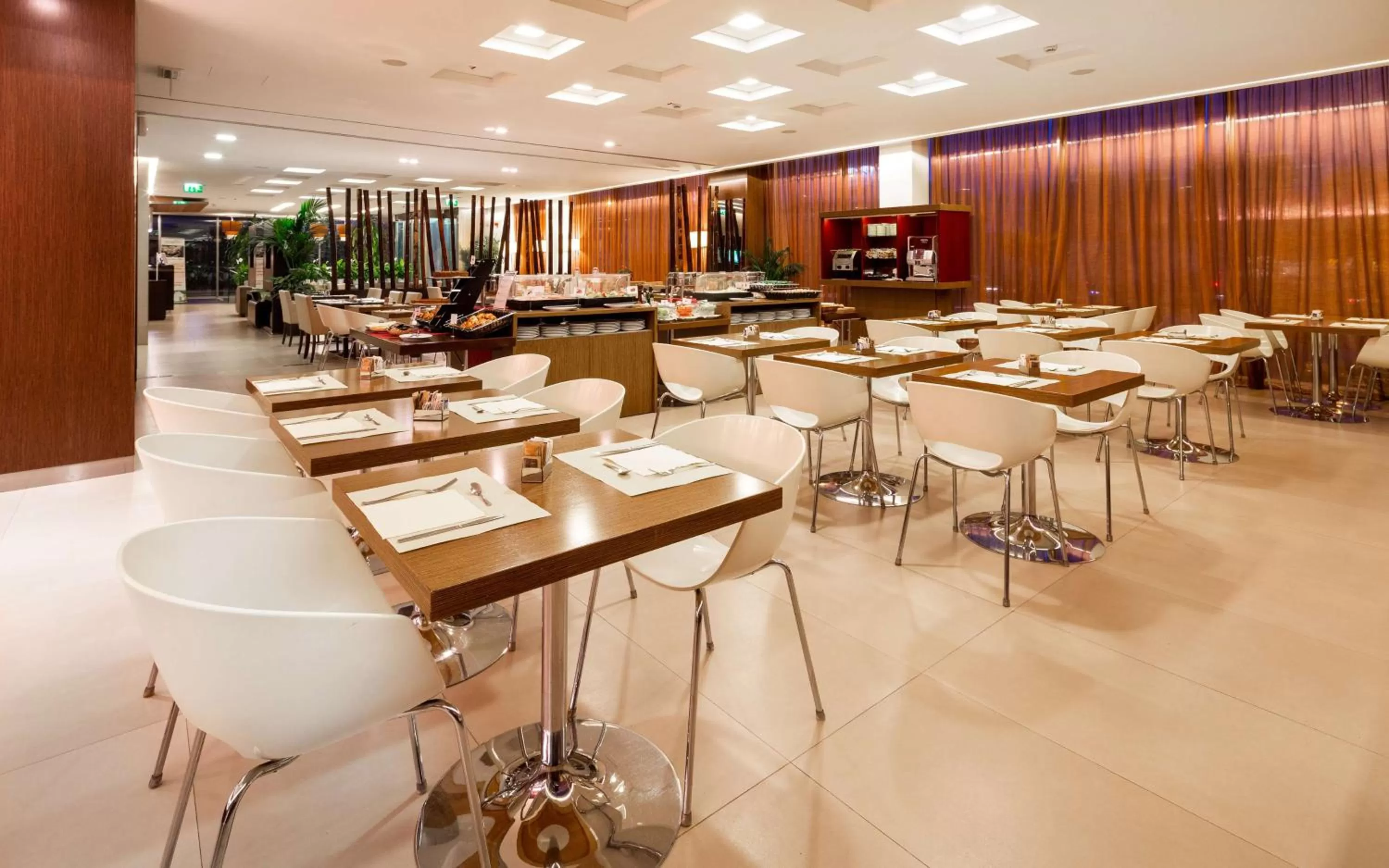 Restaurant/places to eat in Best Western Hotel Goldenmile Milan