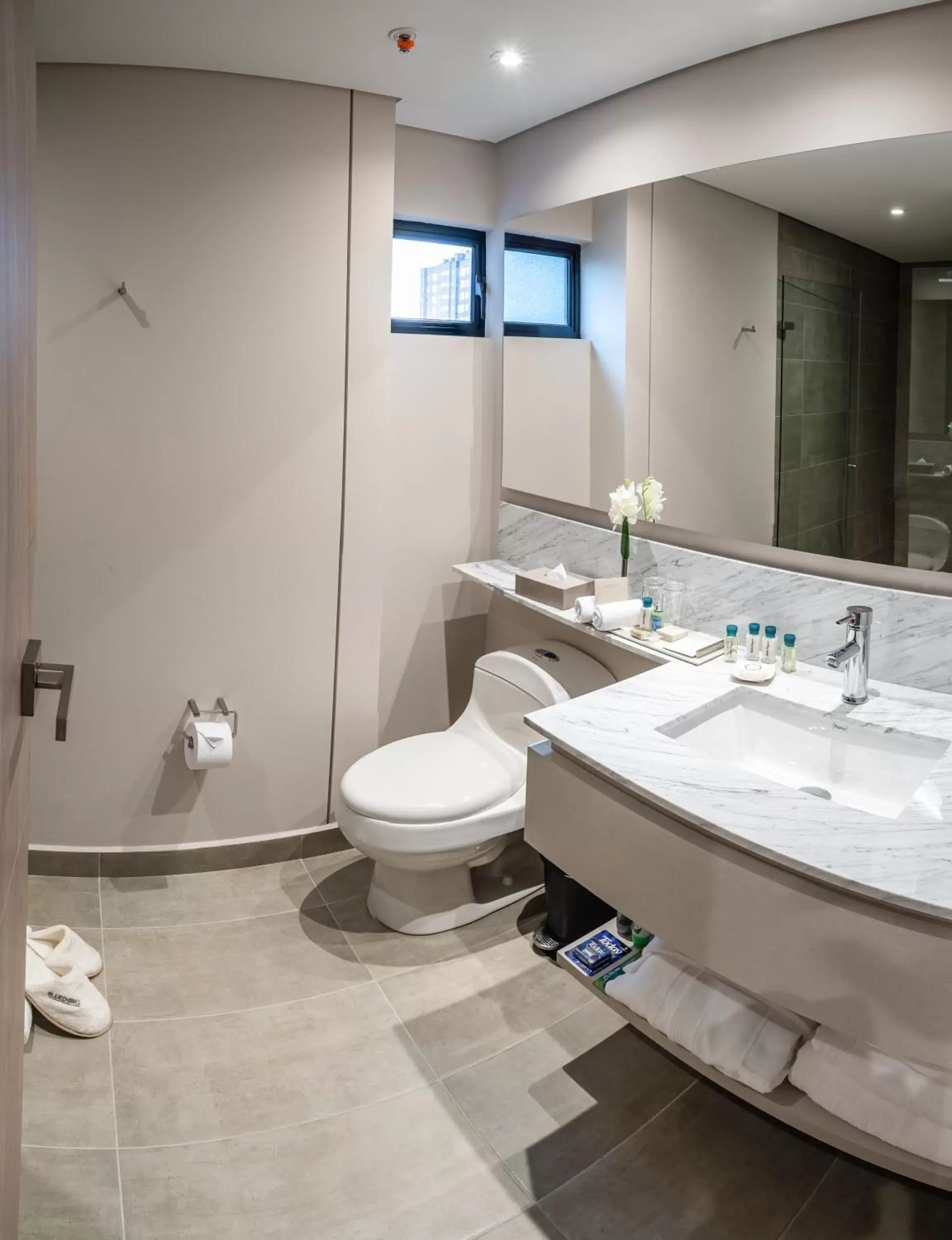 Bathroom in Hotel York Luxury Suites Medellin by Preferred