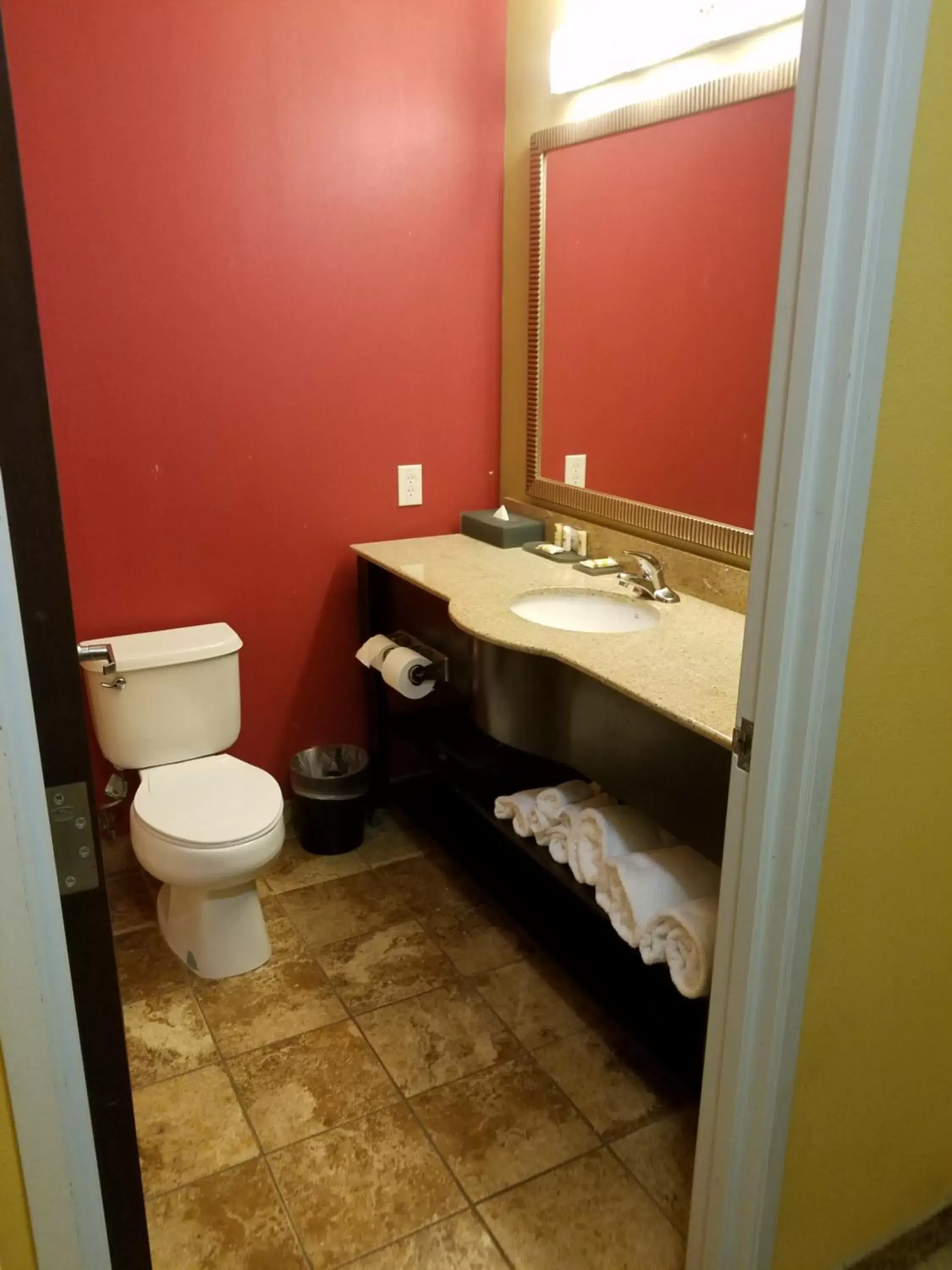 Bathroom in La Quinta by Wyndham Atlanta Union City