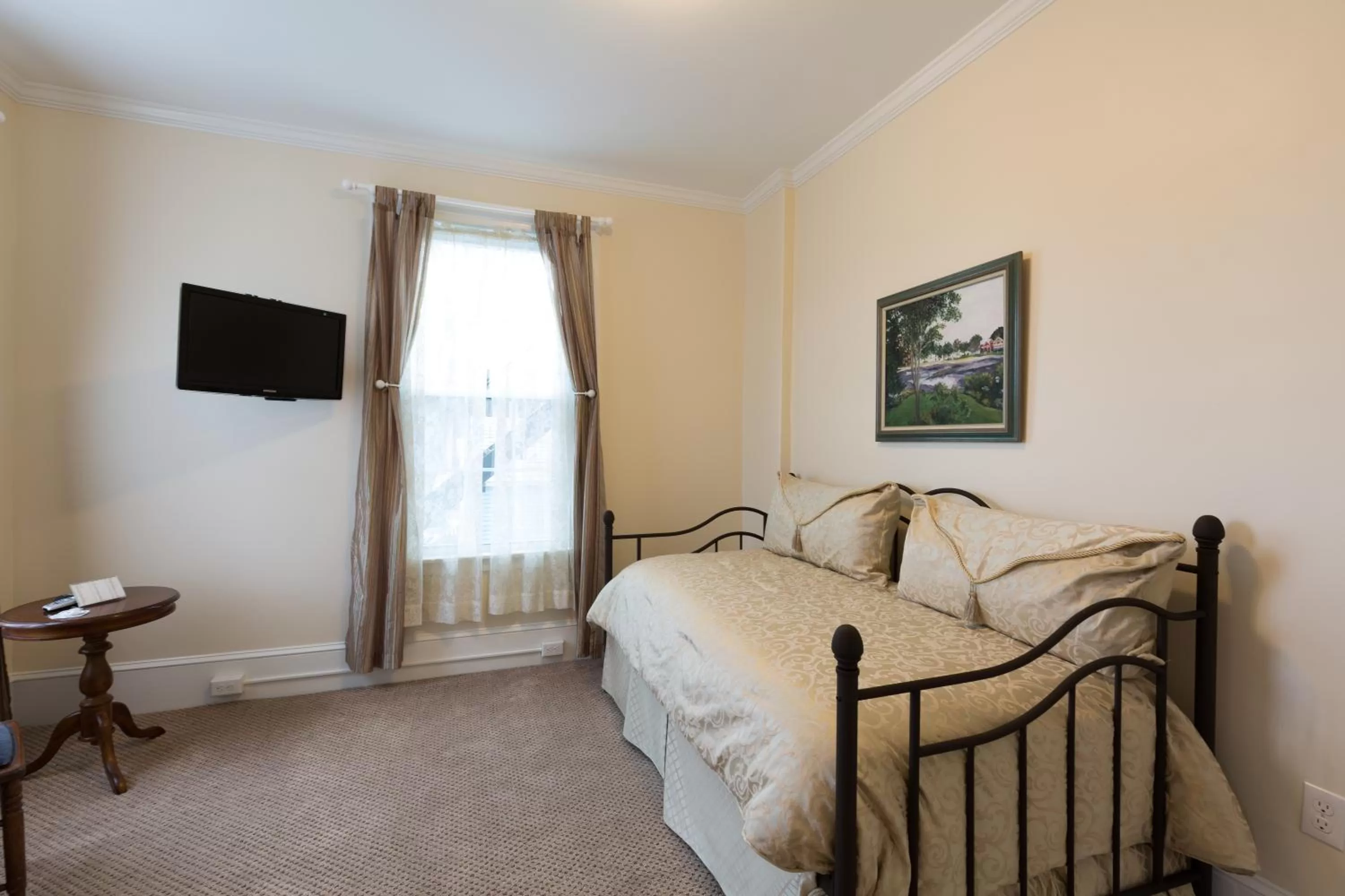 Seating Area in The Salem Inn