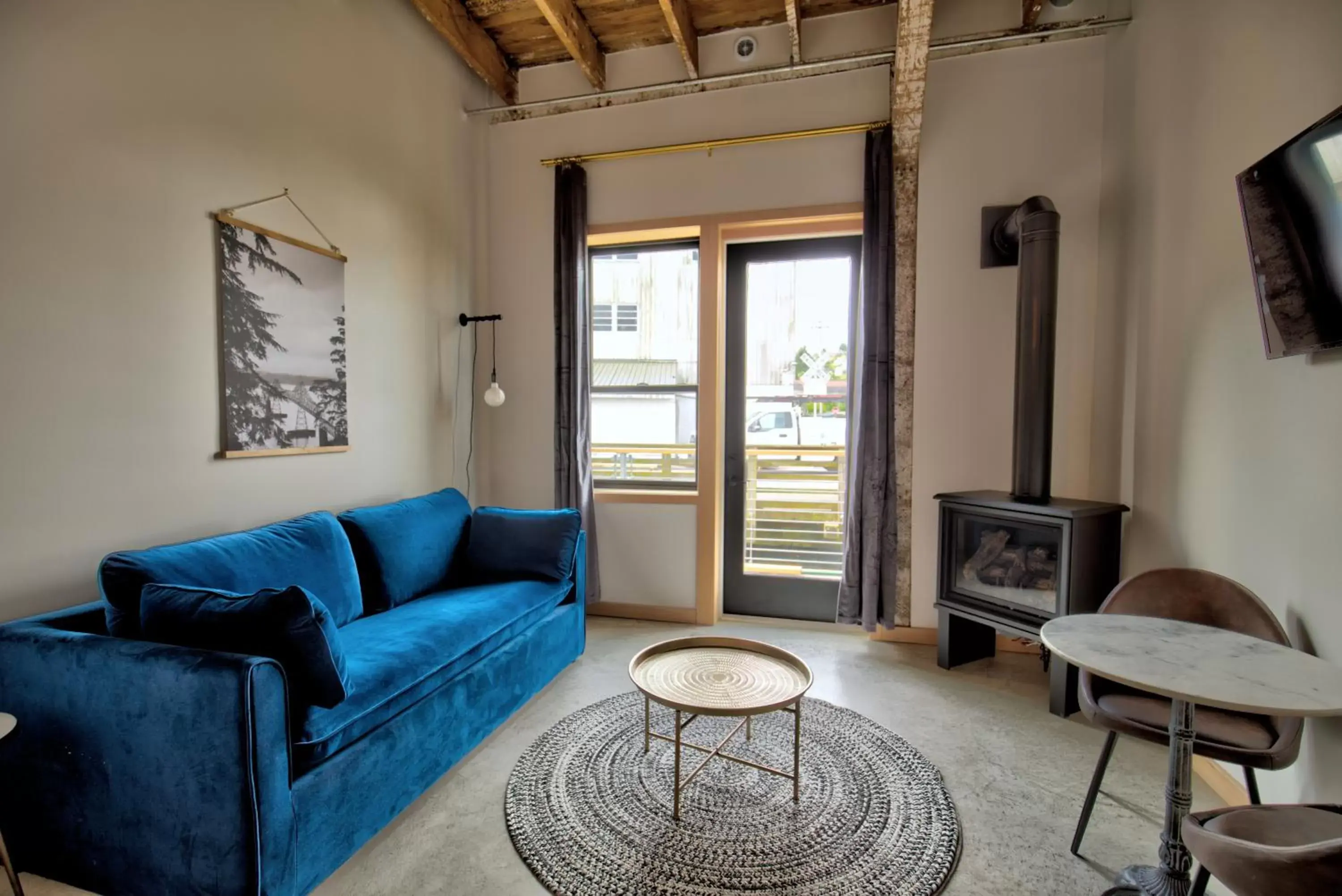 Seating Area in Bowline Hotel