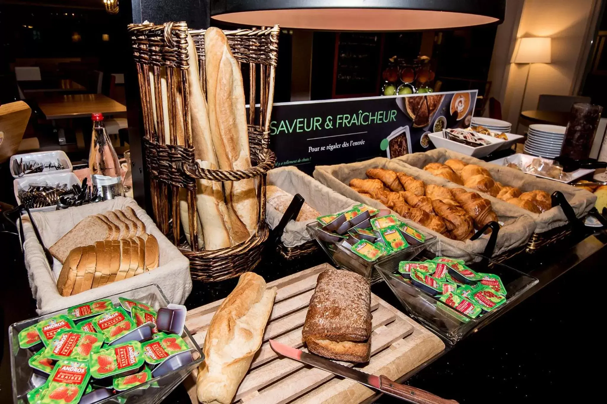 Food and drinks in Campanile Reims Sud Bezannes Food and drinks in Campanile Reims Sud Bezannes
