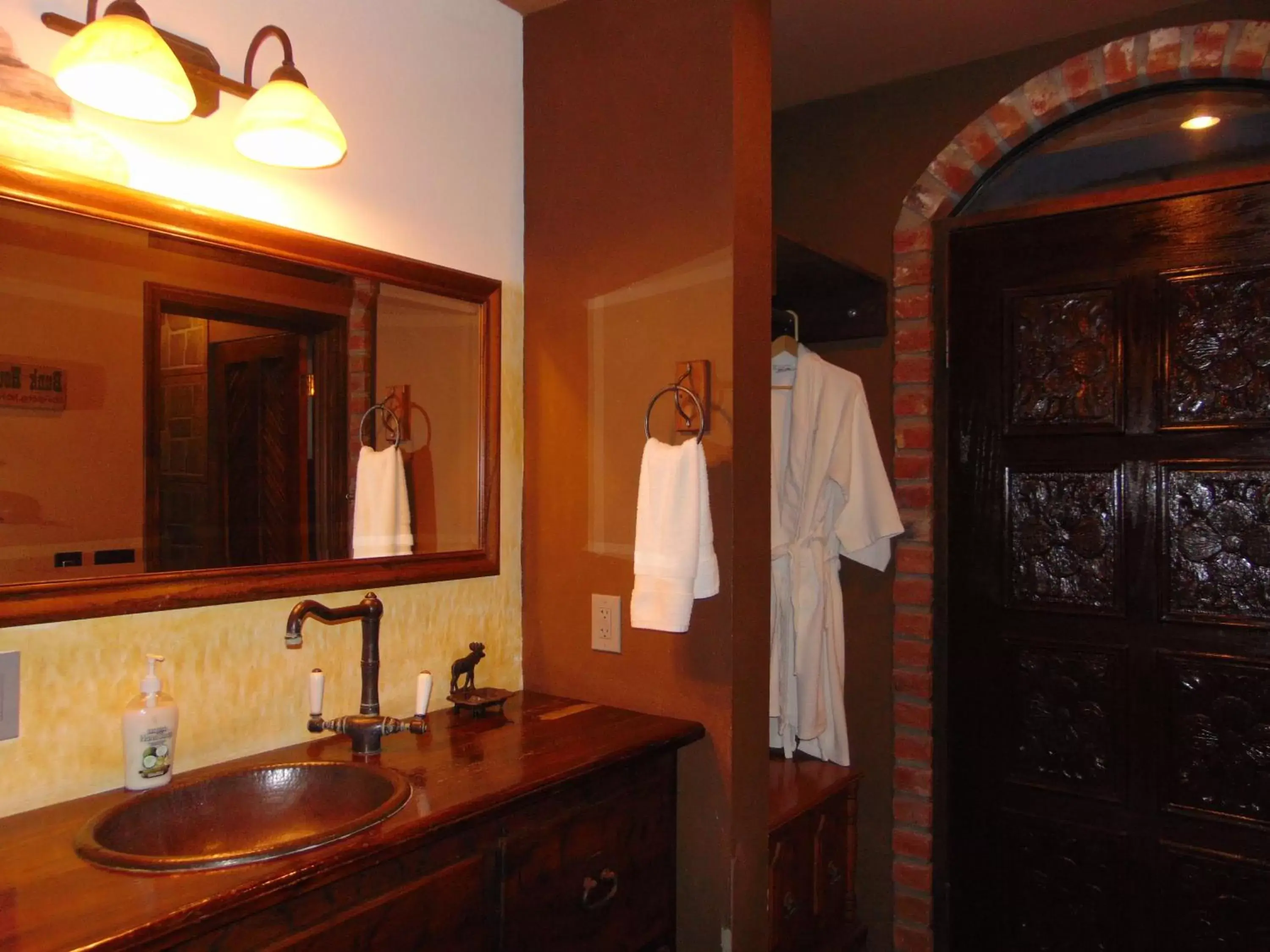 Photo of the whole room, Bathroom in Poco Cielo Hotel