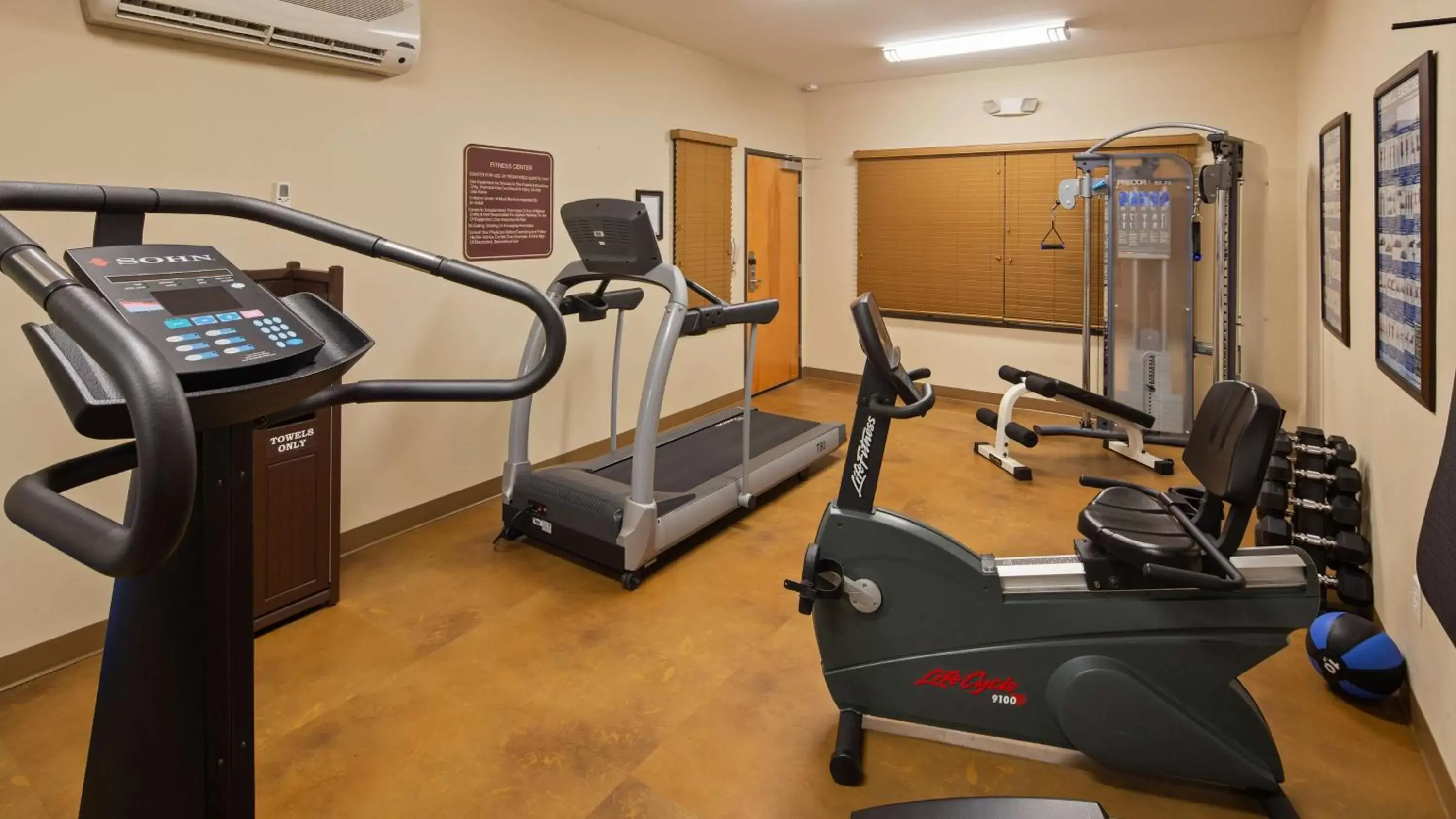 Activities, Fitness Center/Facilities in Best Western Bronco Inn