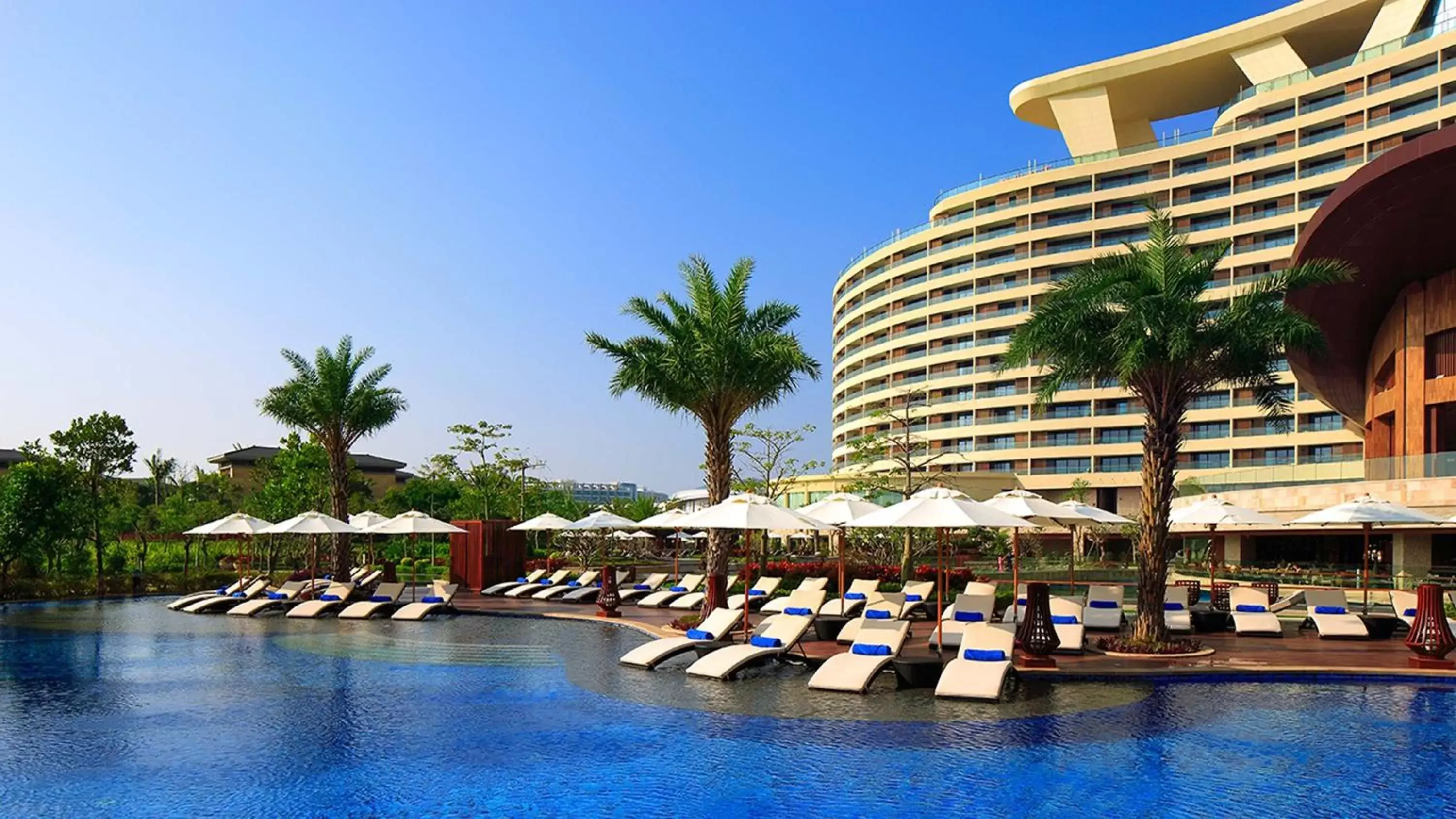 Swimming Pool in InterContinental Sanya Haitang Bay Resort, an IHG Hotel