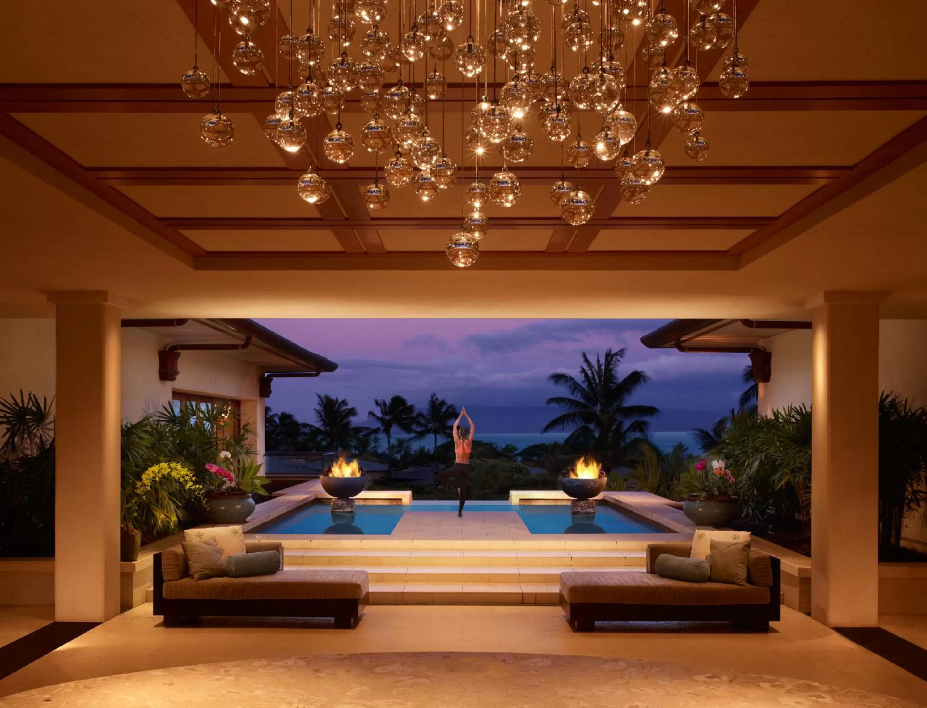 Swimming pool in Montage Kapalua Bay