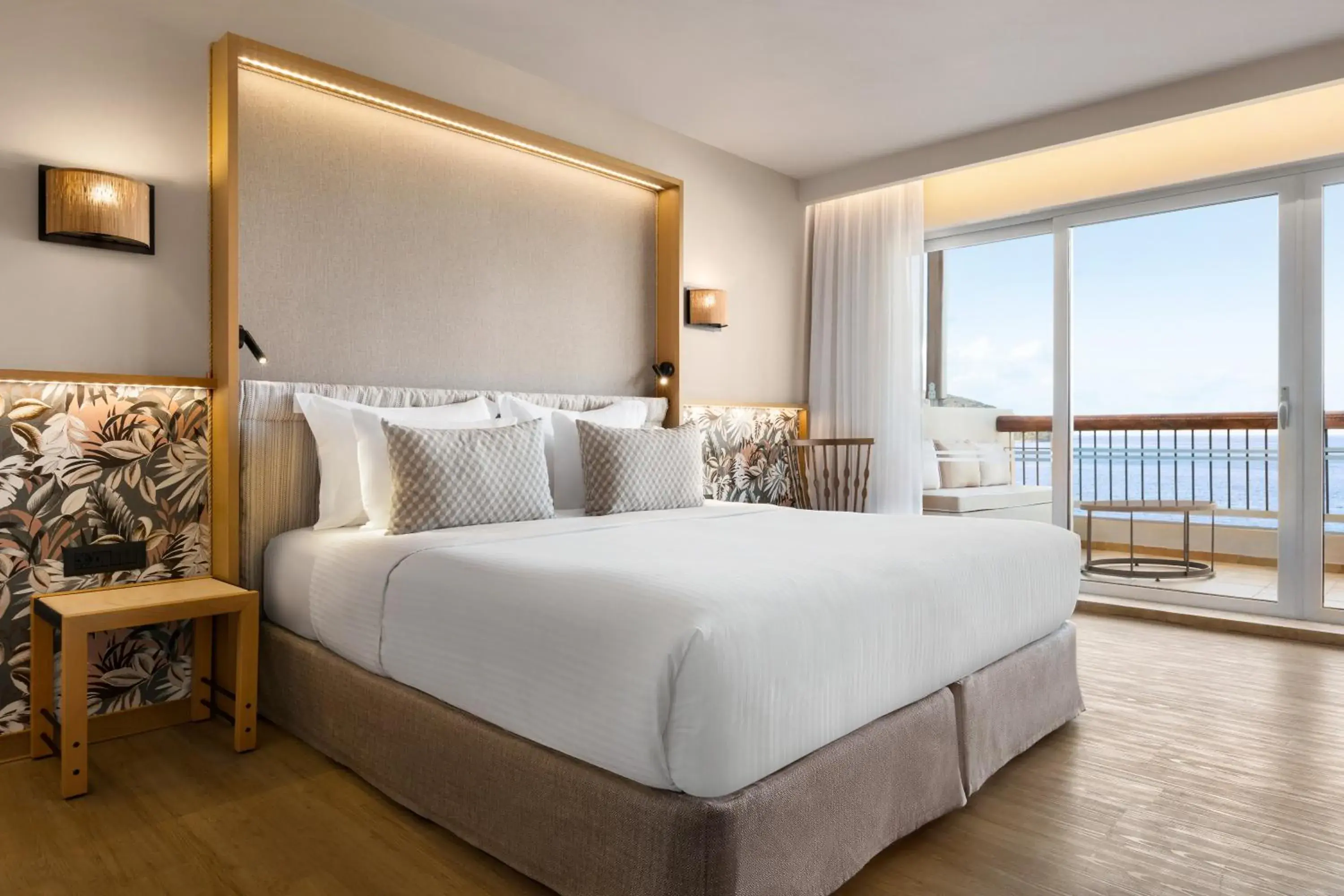 Bedroom, Bed in Wyndham Grand Crete Mirabello Bay