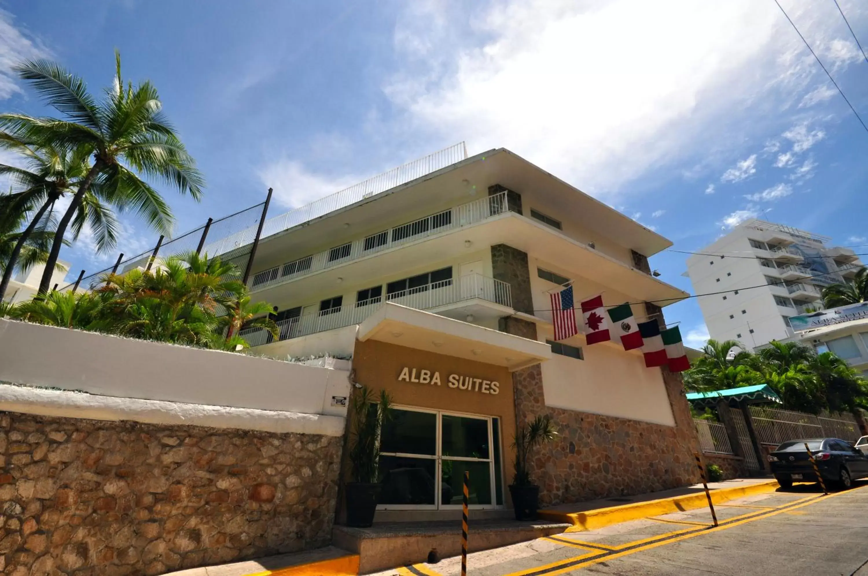 Facade/entrance, Property Building in Alba Suites Acapulco