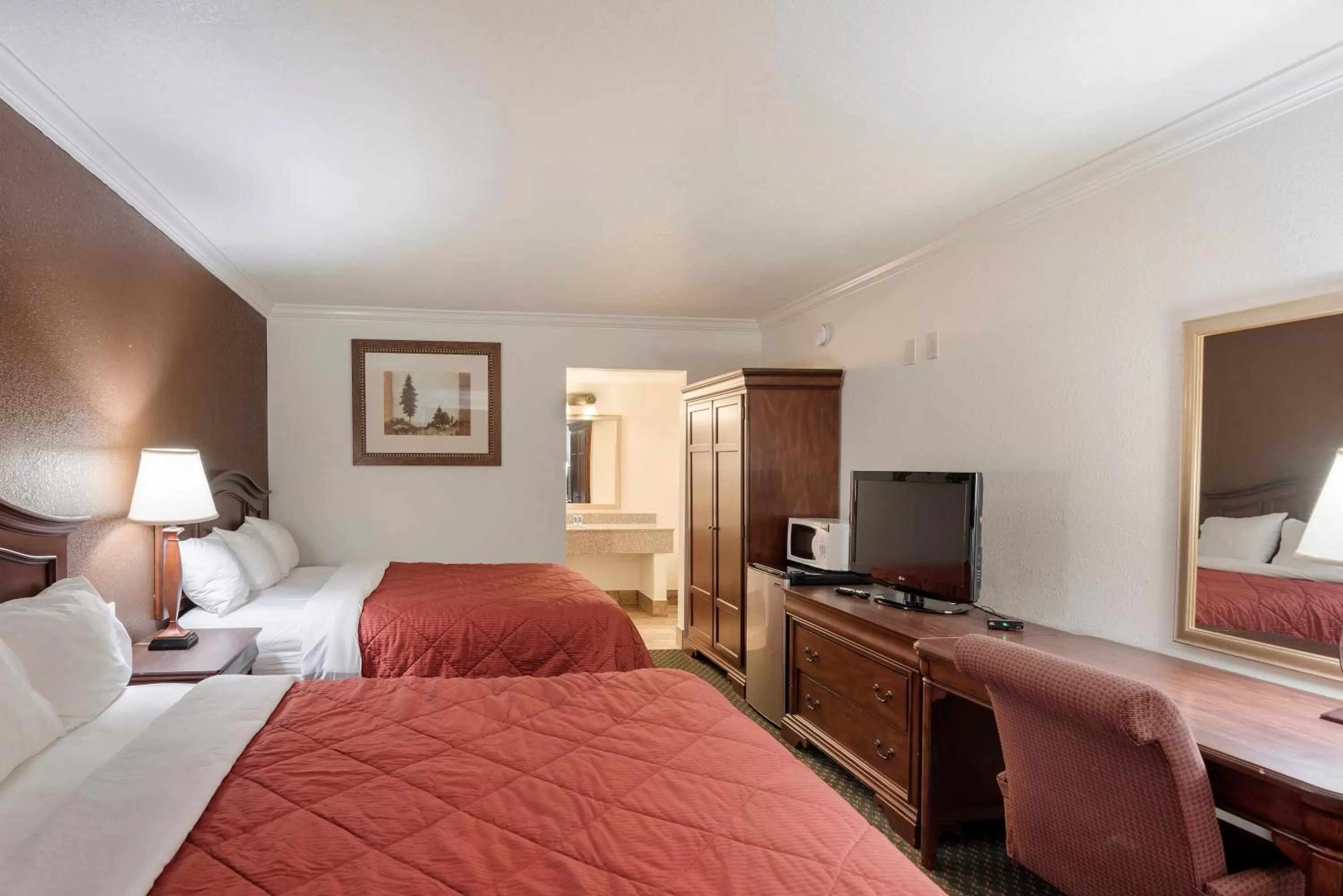 Queen Room with Two Queen Beds - Non-Smoking in 1st Interstate Inn