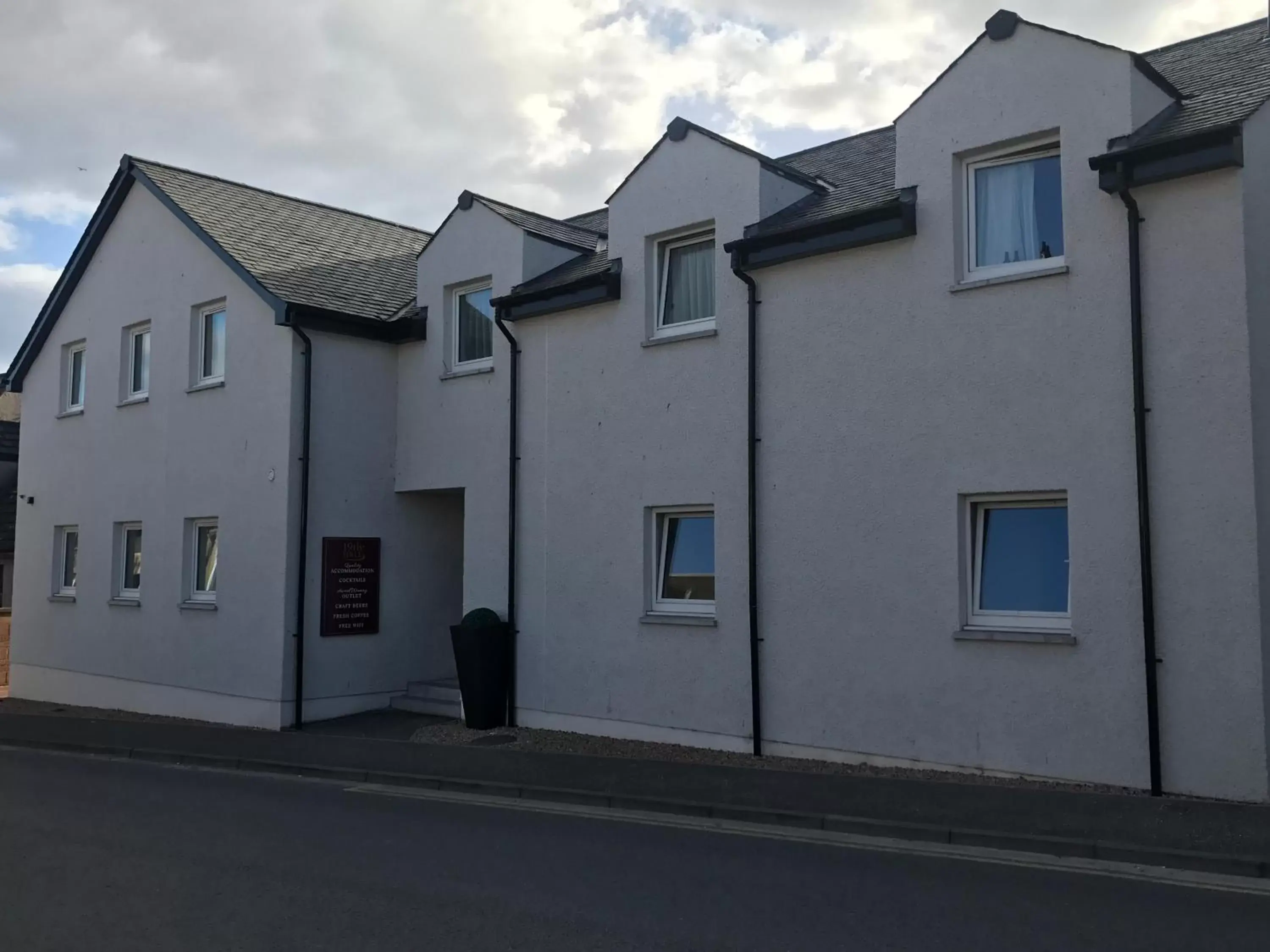 Facade/entrance, Property Building in 19th Hole Hotel, Carnoustie