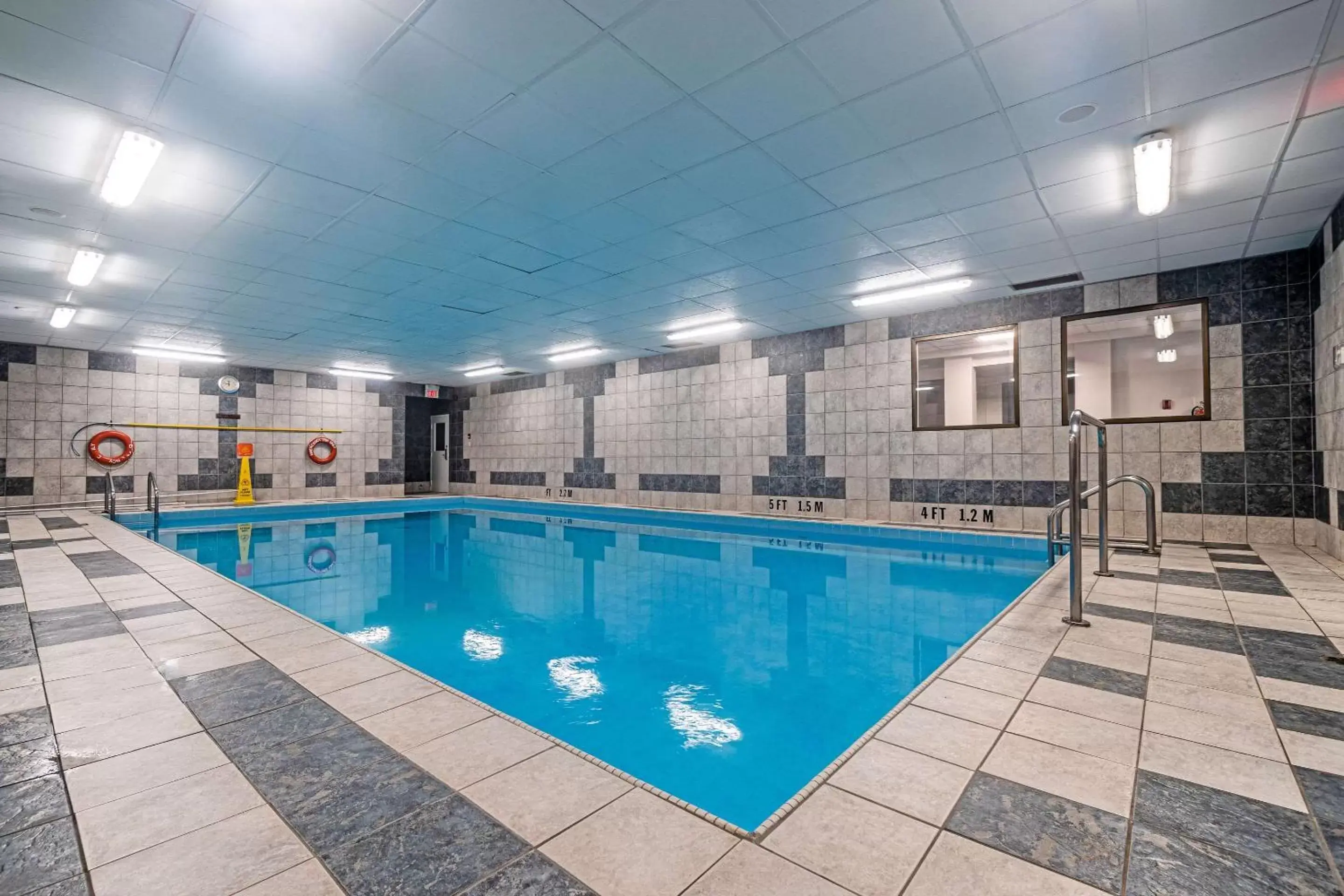 On site, Swimming Pool in Quality Inn Halifax Airport