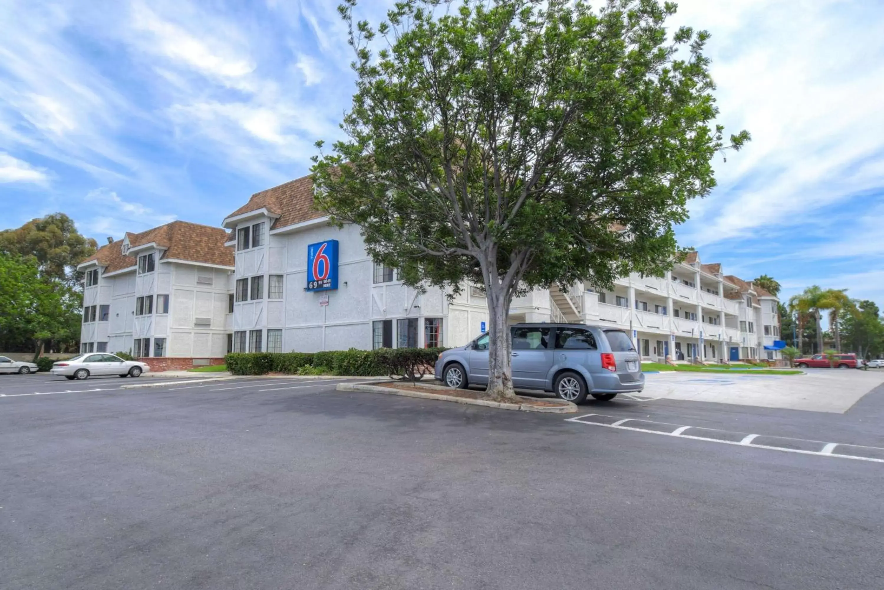 Property Building in Motel 6-Chula Vista, CA - San Diego