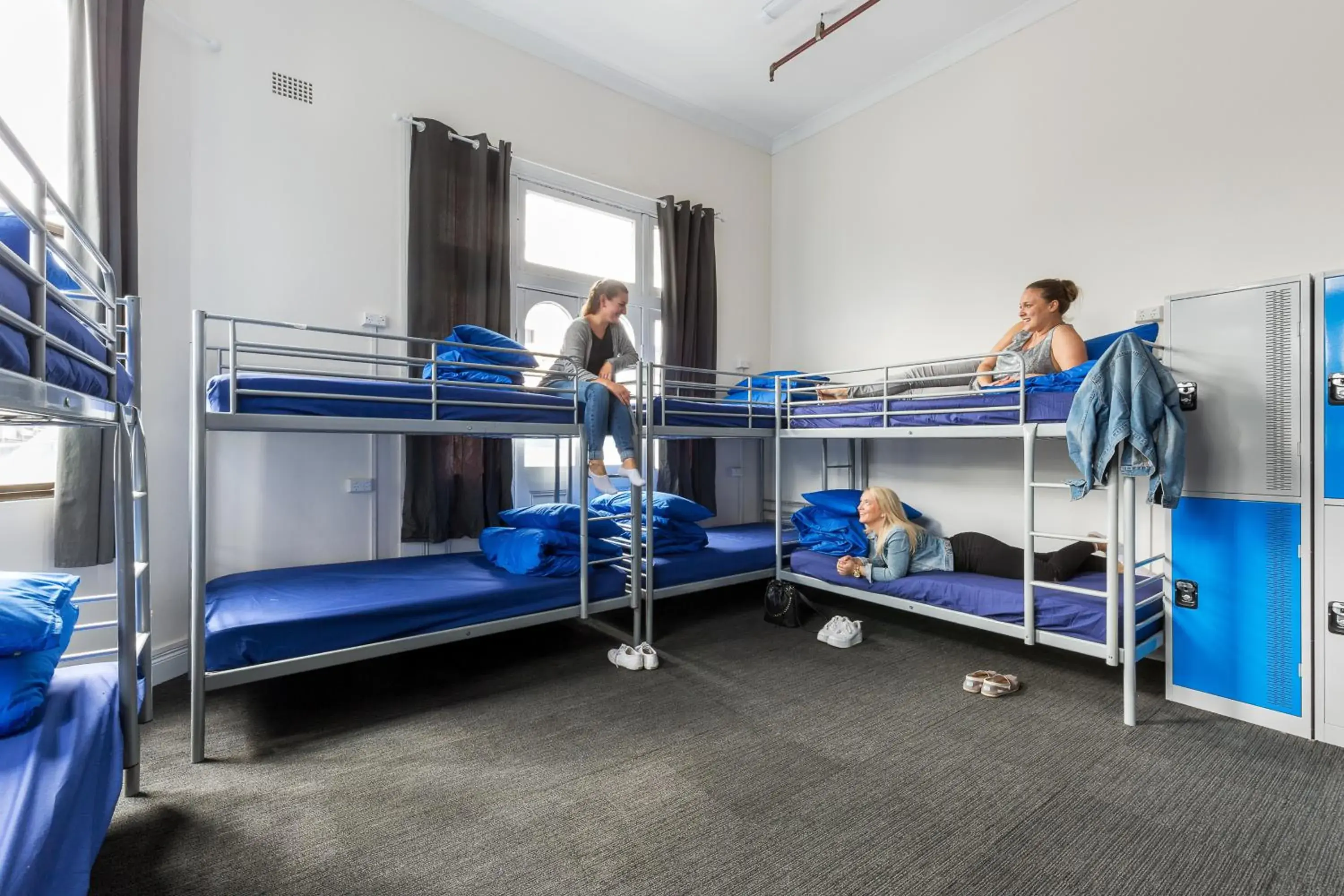 Bedroom, Bunk Bed in Secret Garden Backpackers, Sydney