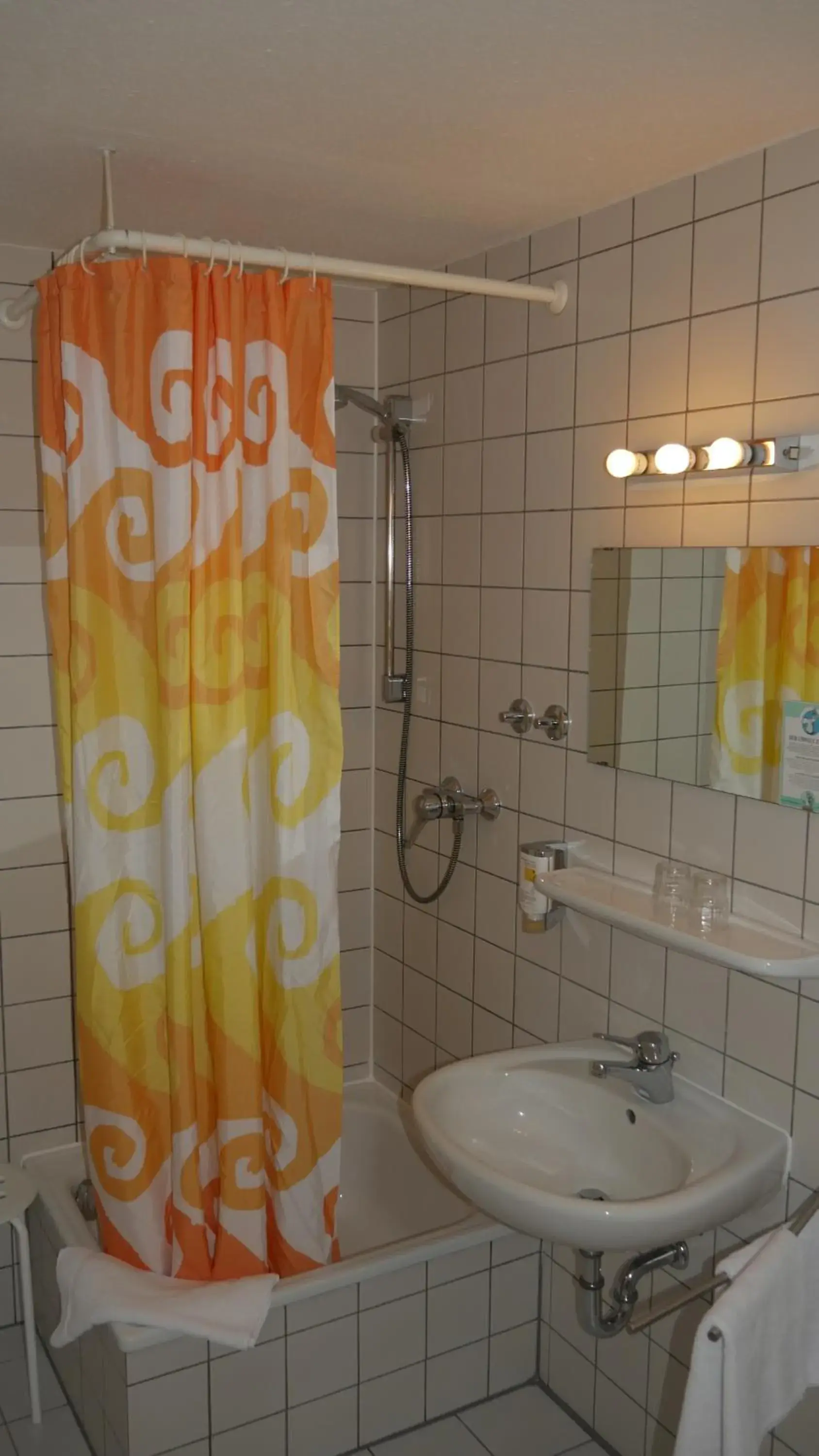 Bathroom in Komfort Hotel Ludwigsburg