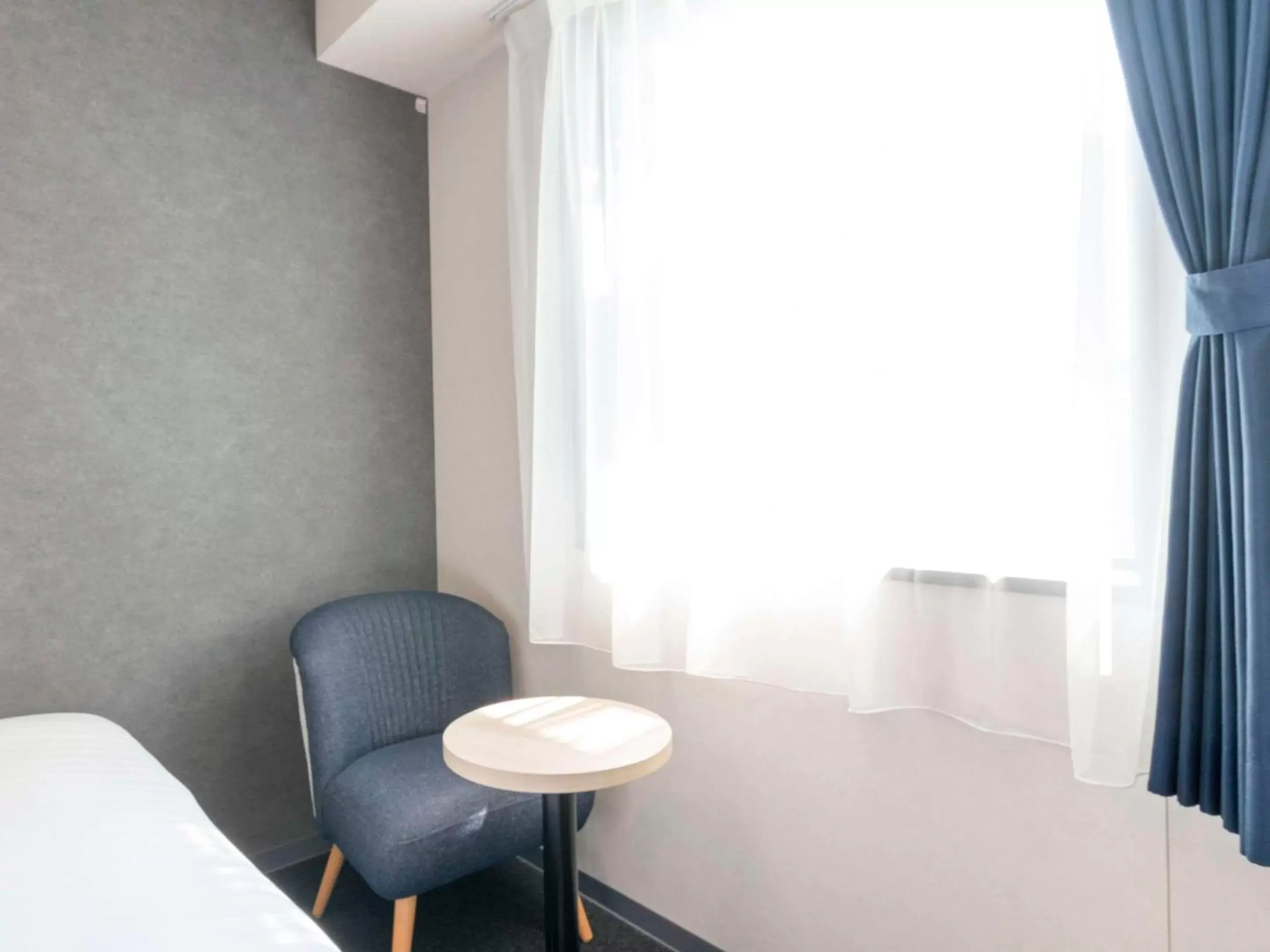 Bedroom, Seating Area in Comfort Hotel Nagoya Meiekiminami