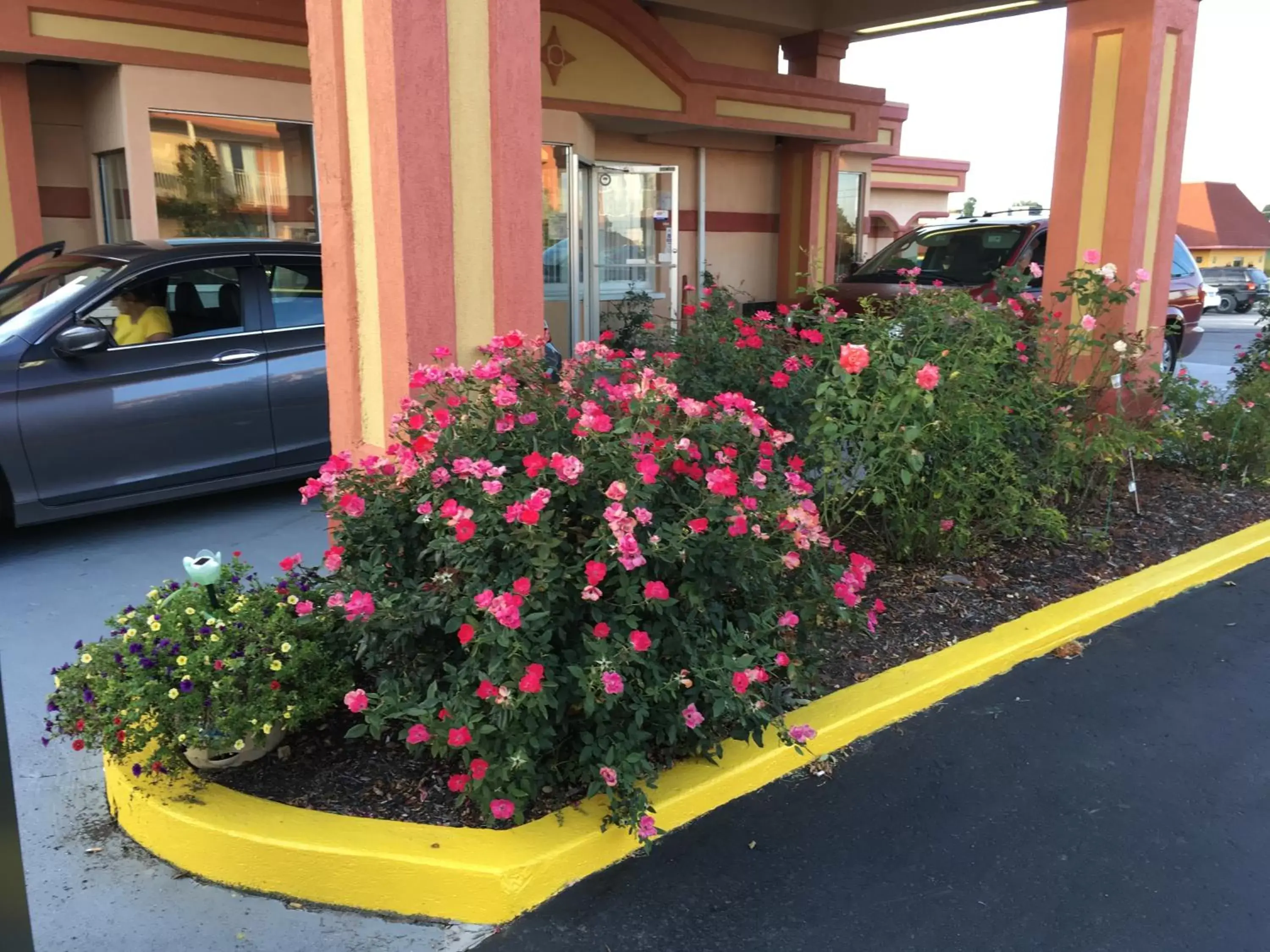 Property building in Americas Best Value Inn & Suites Williamstown