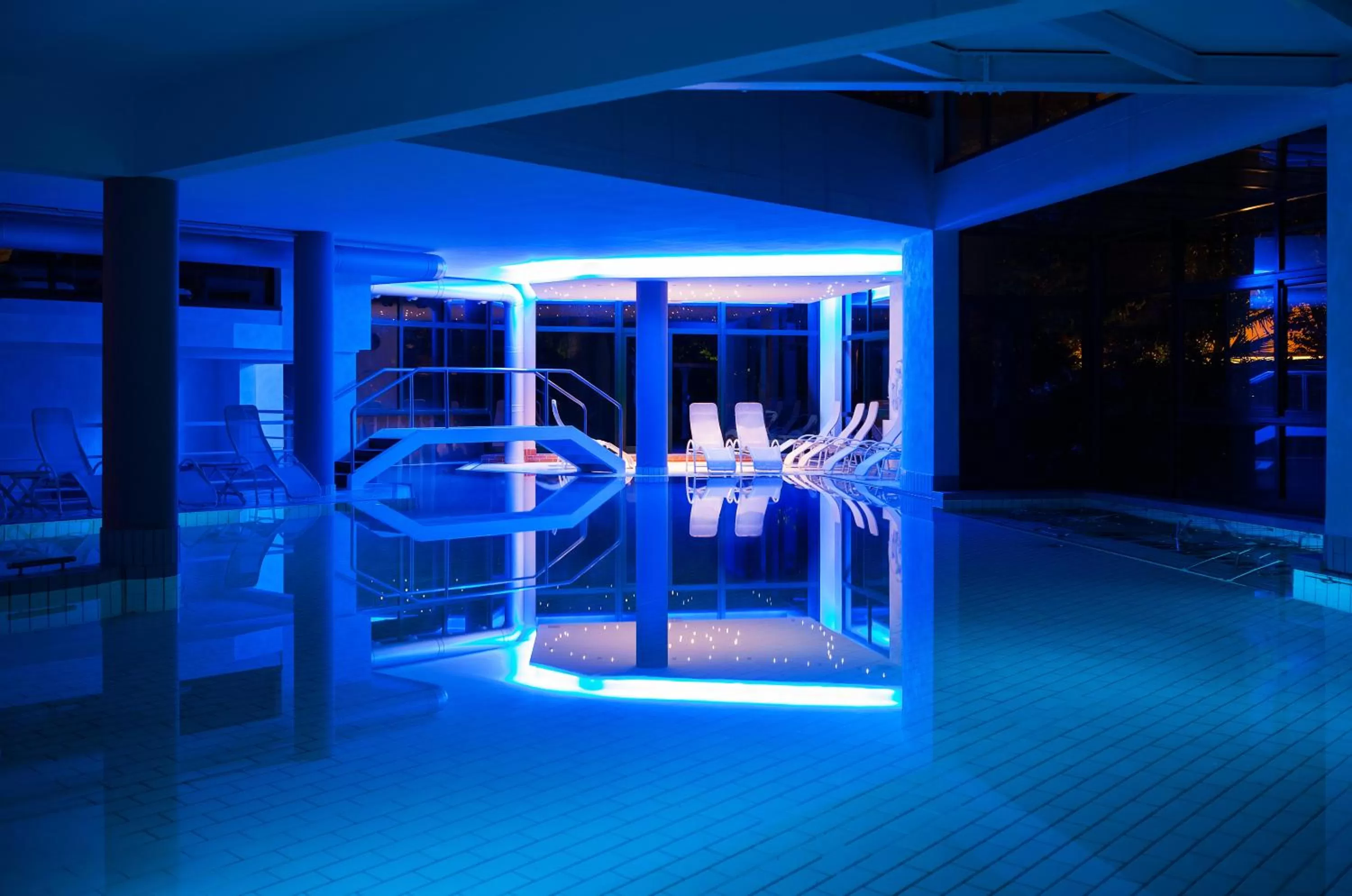 Swimming pool in Hotel Terme Olympia