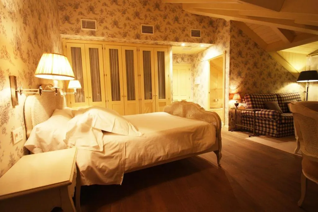 Bed in Las Doñas del Portazgo